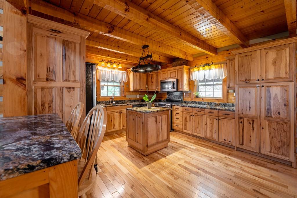 Newport, TN 37821,813 Chicken Hollow RD