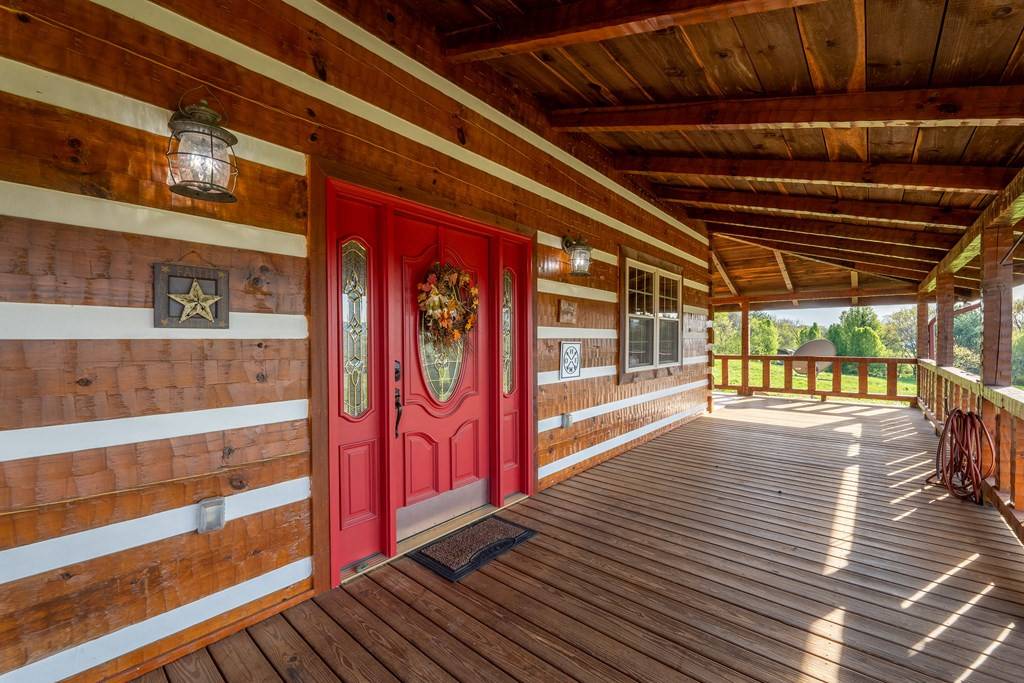 Newport, TN 37821,813 Chicken Hollow RD