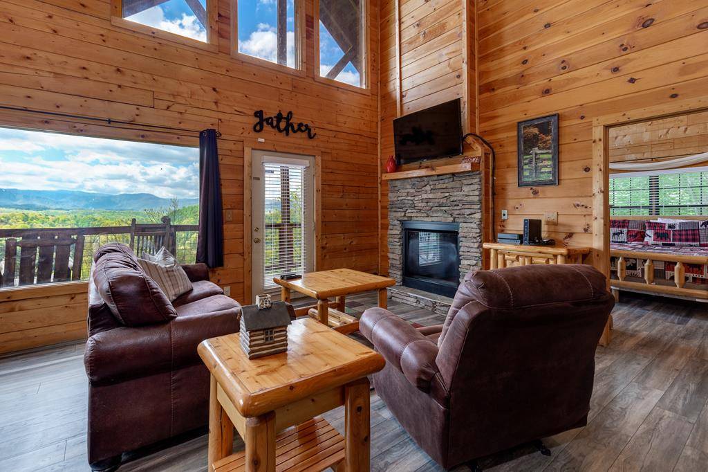 Sevierville, TN 37876,1818 Blue Tick WAY