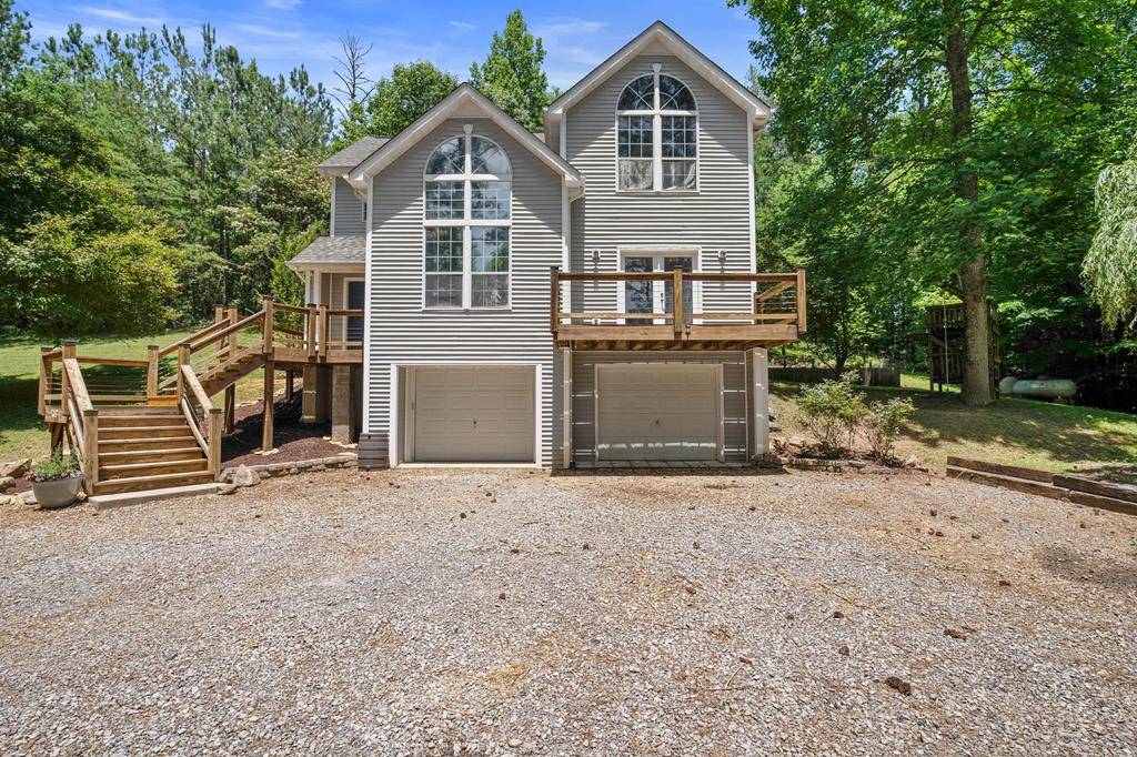 Gatlinburg, TN 37738,1283 Johns Branch RD