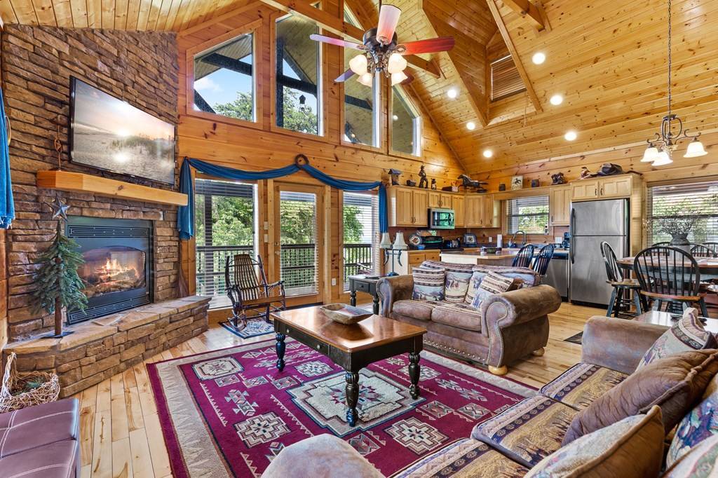 Sevierville, TN 37862,3248 Grouse Ridge LN
