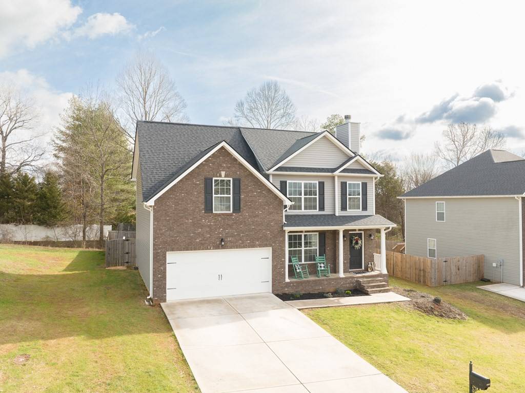 Sevierville, TN 37876,2732 Southwinds CRK