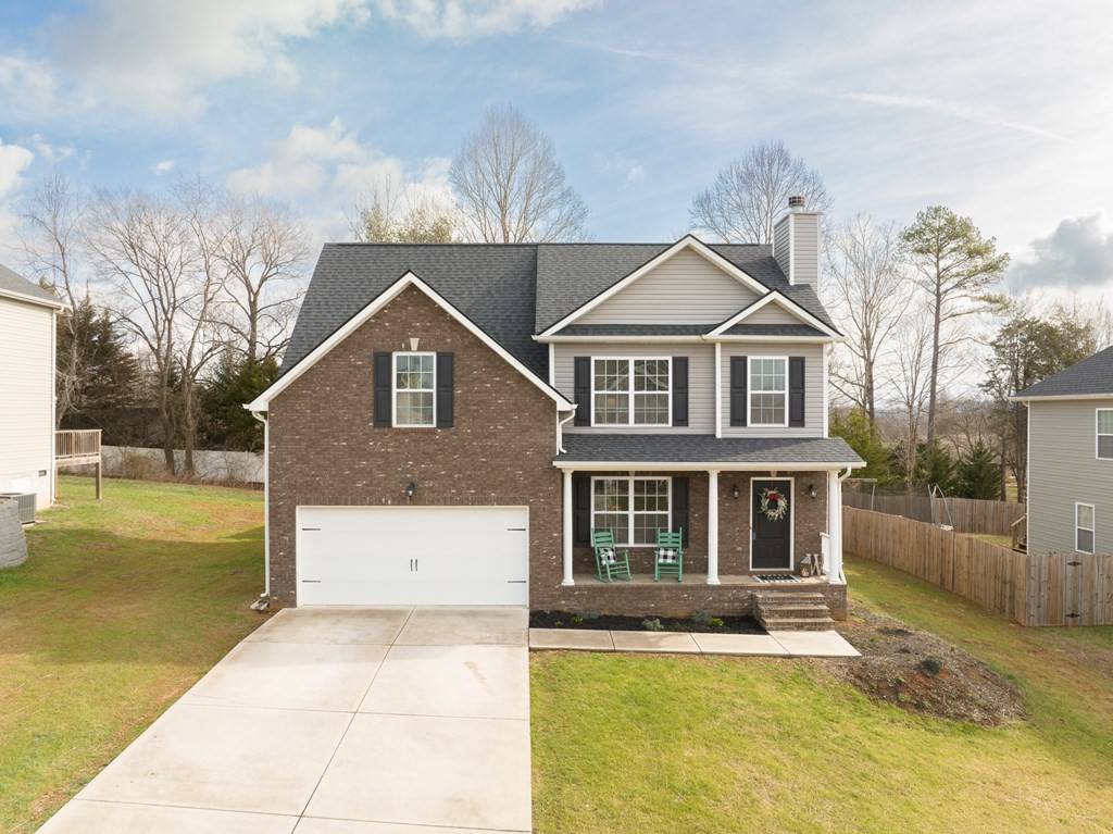 Sevierville, TN 37876,2732 Southwinds CRK