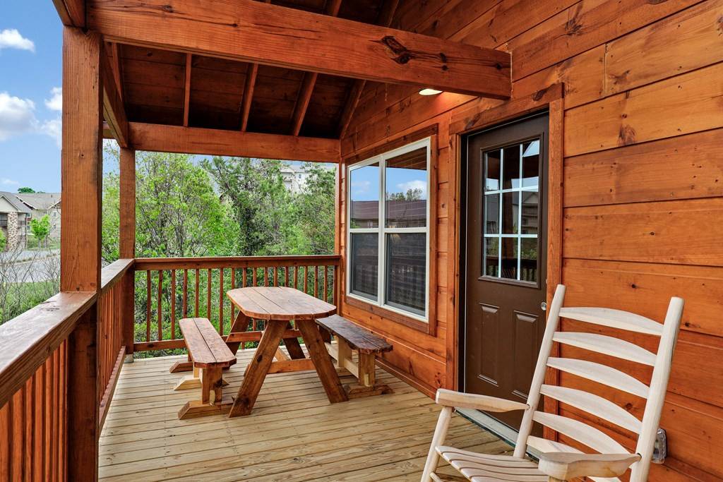 Pigeon Forge, TN 37863,615 Quill Gordon CT