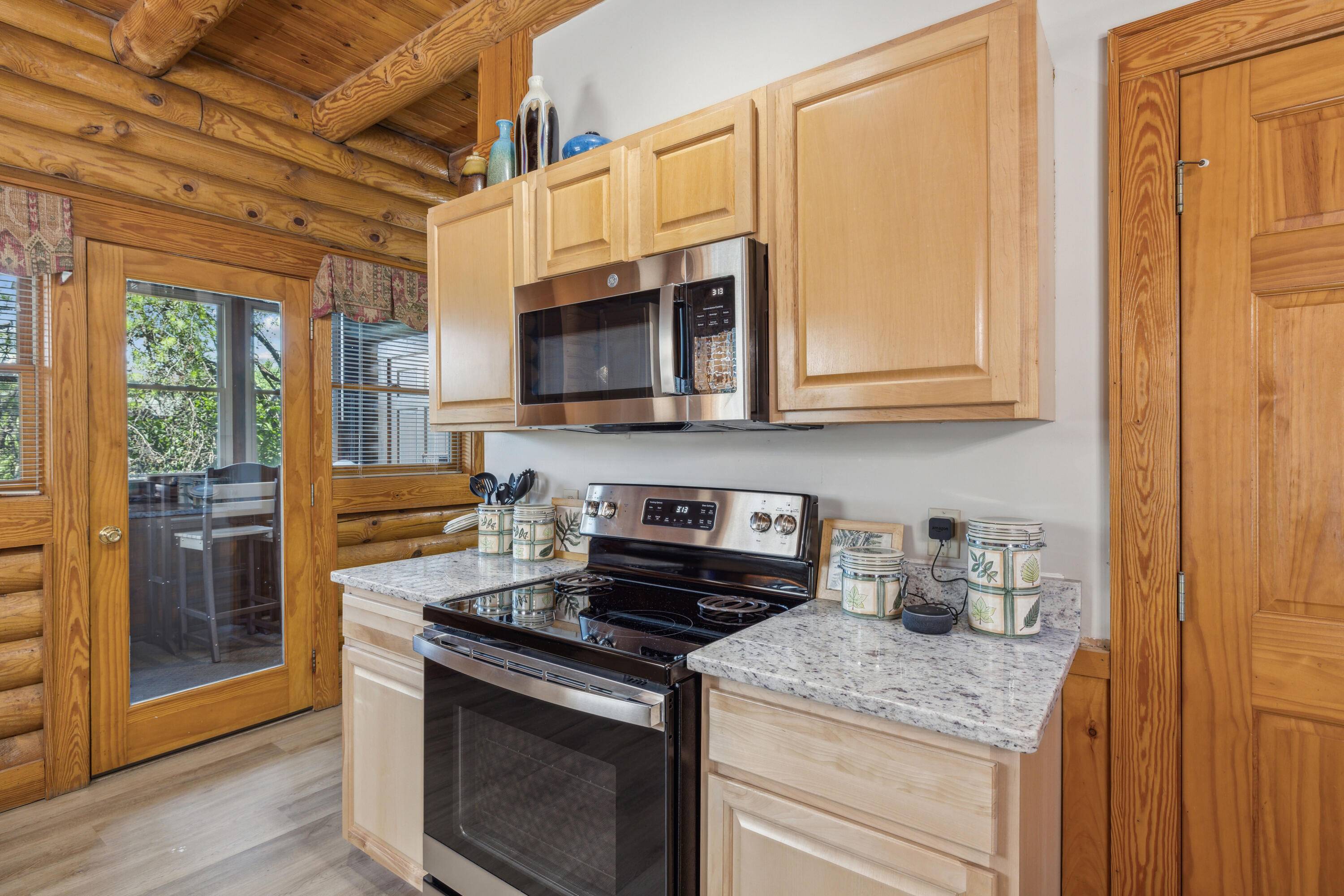 Pigeon Forge, TN 37863,739 Golf View BLVD