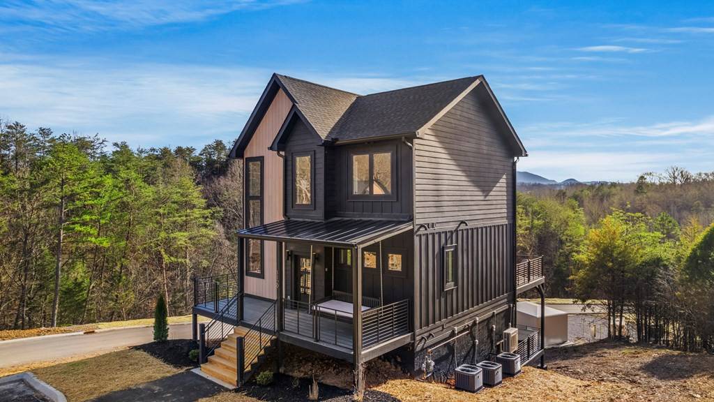 Sevierville, TN 37876,1129 Reedmont WAY