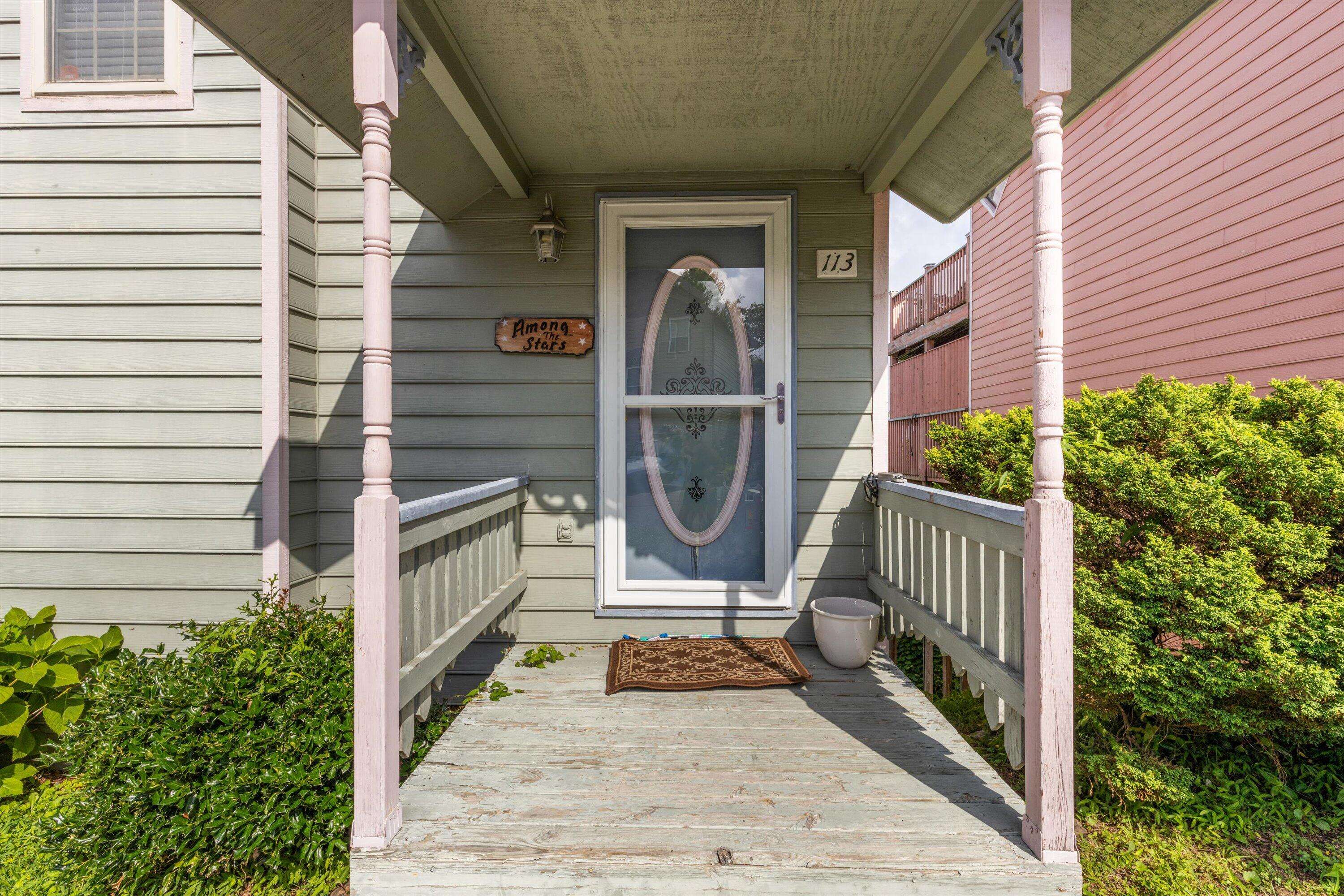 Gatlinburg, TN 37738,1386 Ski View DR APT 113