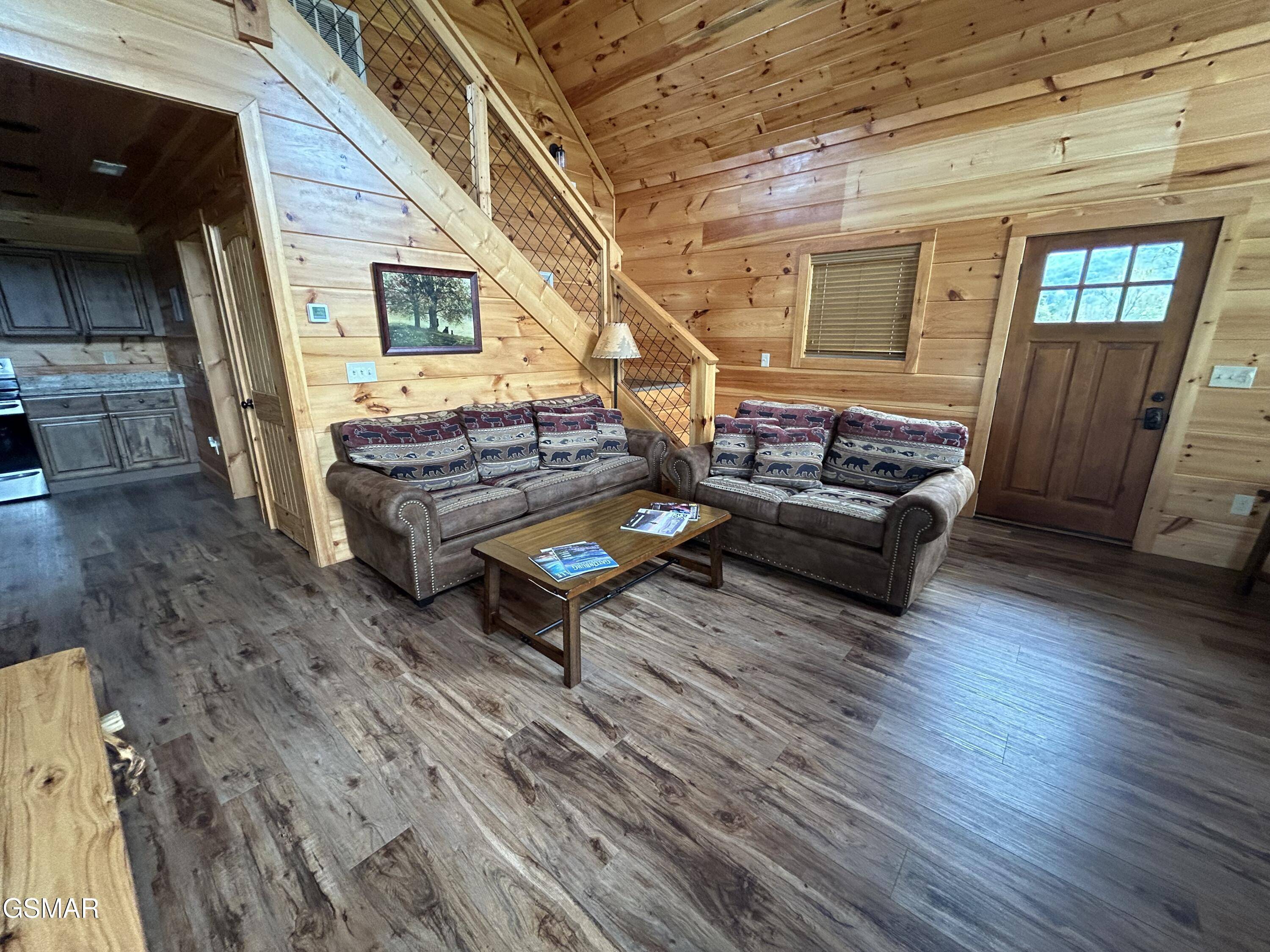 Cosby, TN 37722,3871 Holders Grove RD