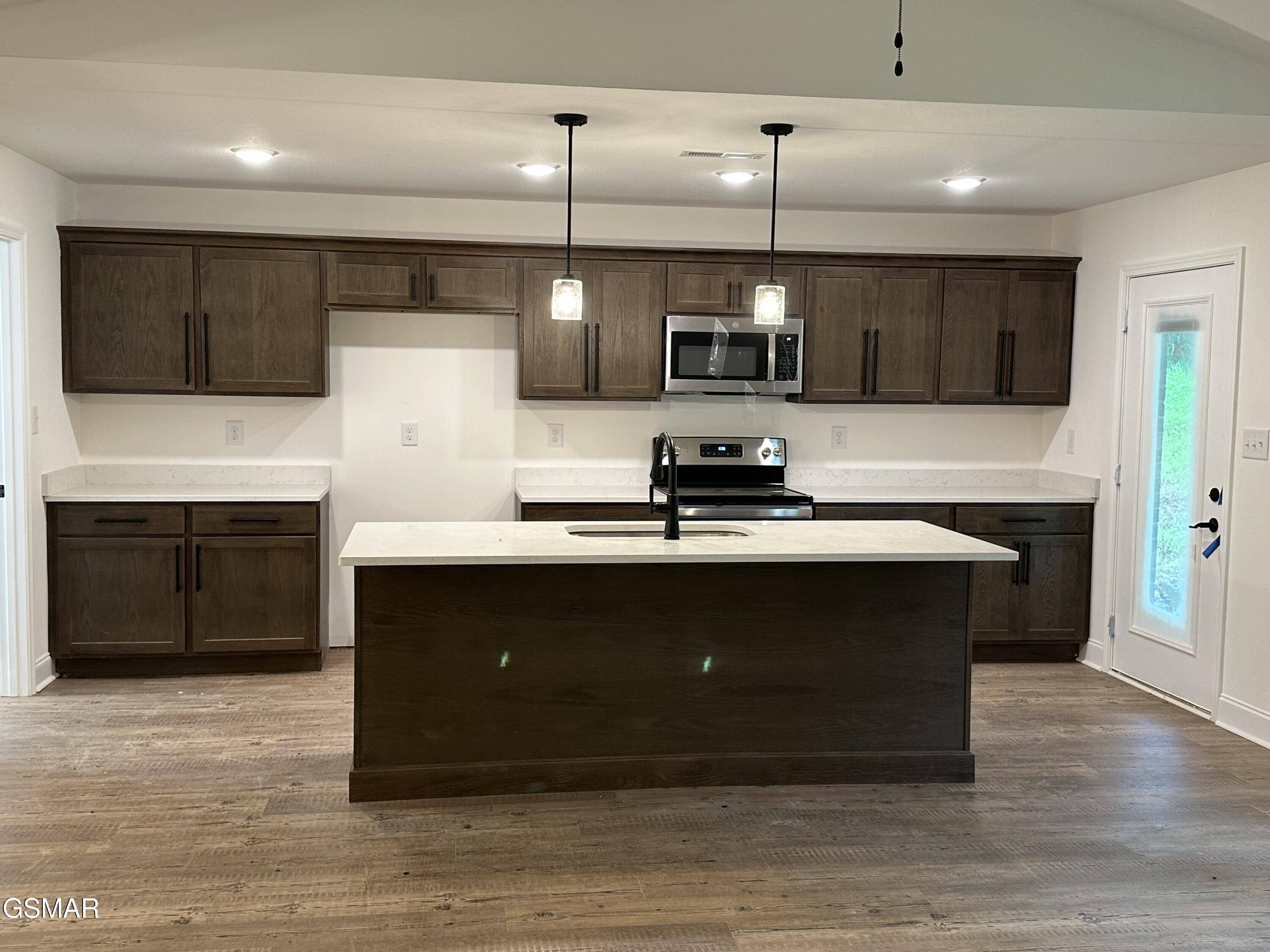 Pigeon Forge, TN 37863,699 Snowflower CIR 145