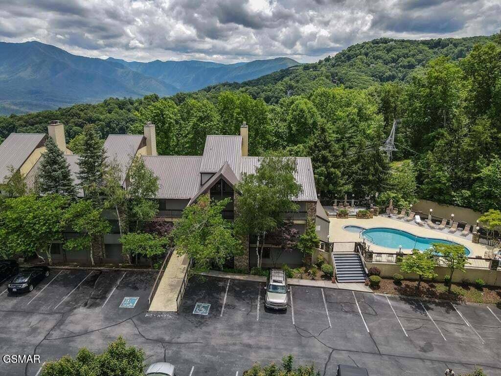 Gatlinburg, TN 37738,1130 Ski View DR # 105