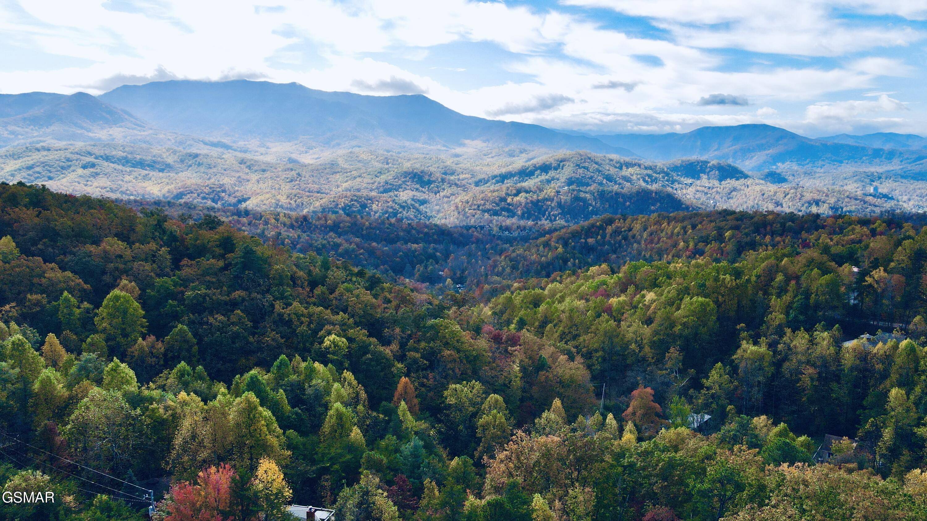 Gatlinburg, TN 37738,1036 E Foothills DR