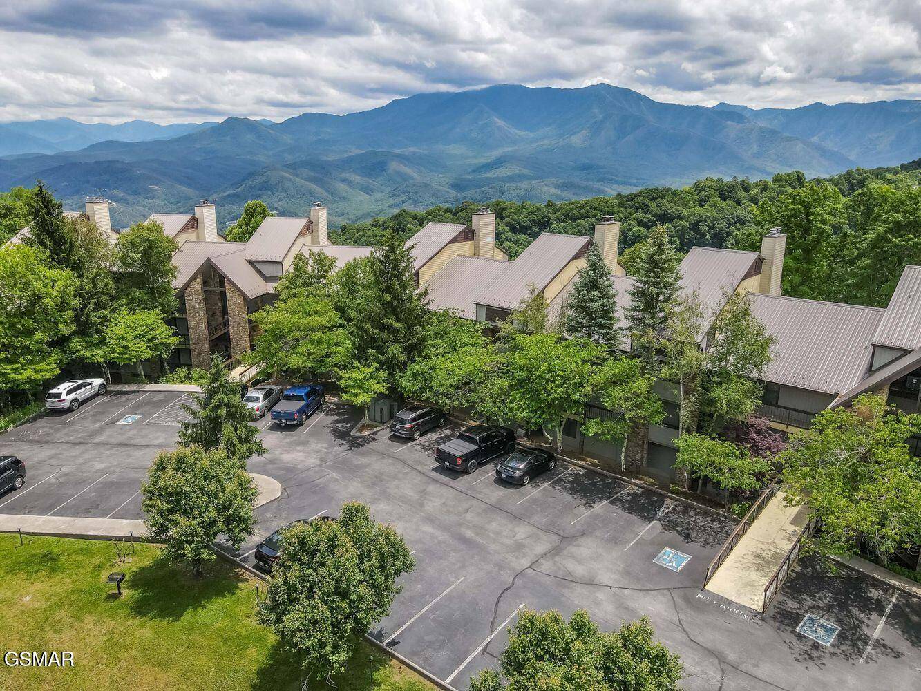 Gatlinburg, TN 37738,1130 Ski View DR 212