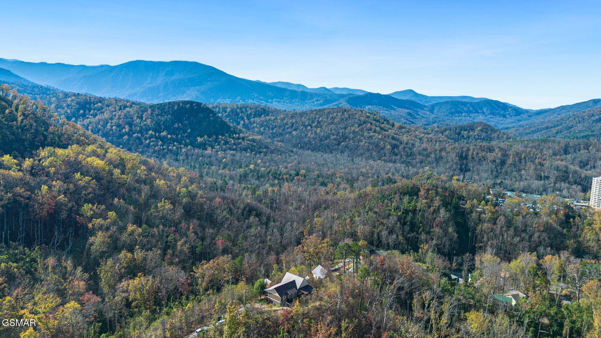 Gatlinburg, TN 37738,835 Perry DR