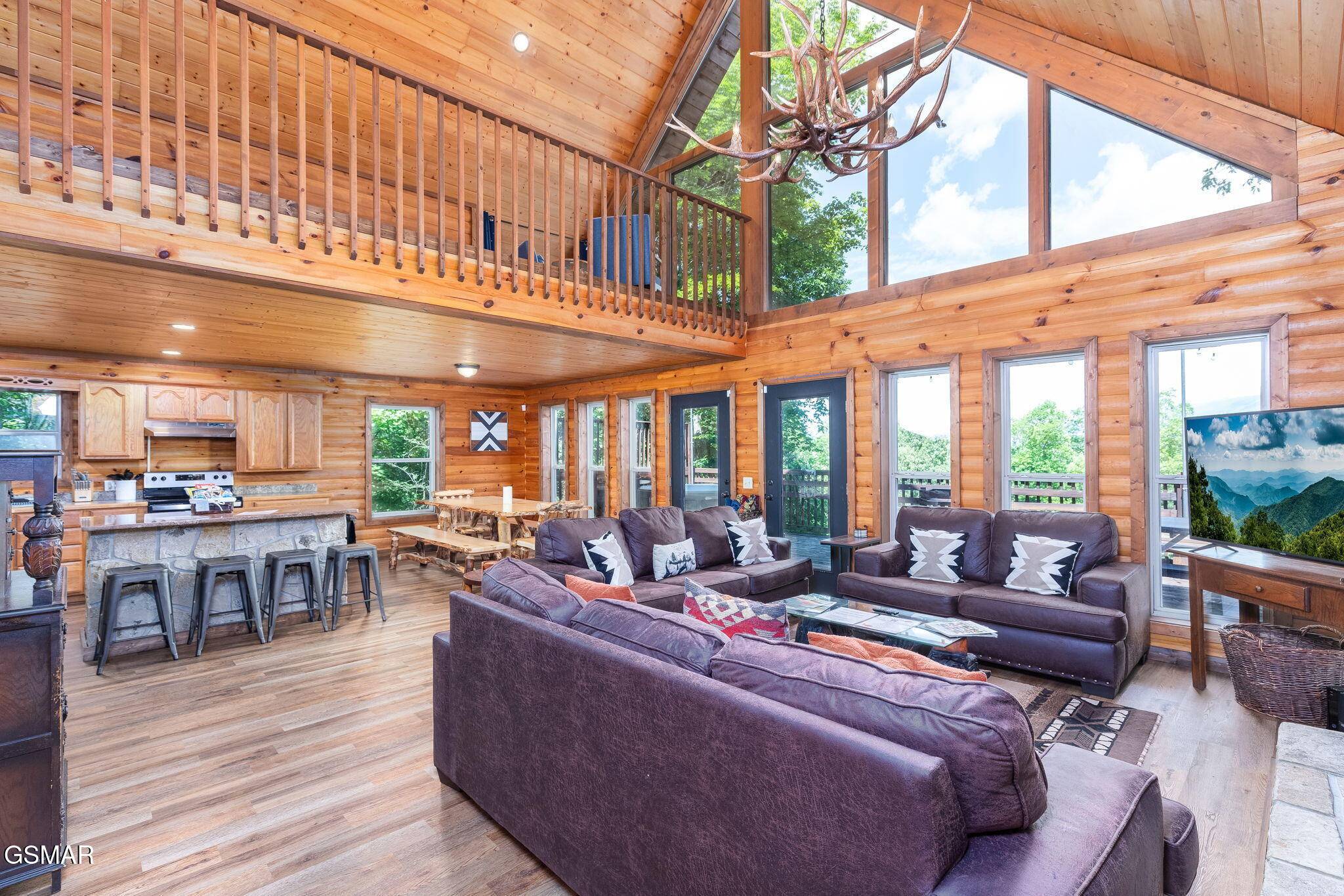 Gatlinburg, TN 37738,531 Gatlin DR