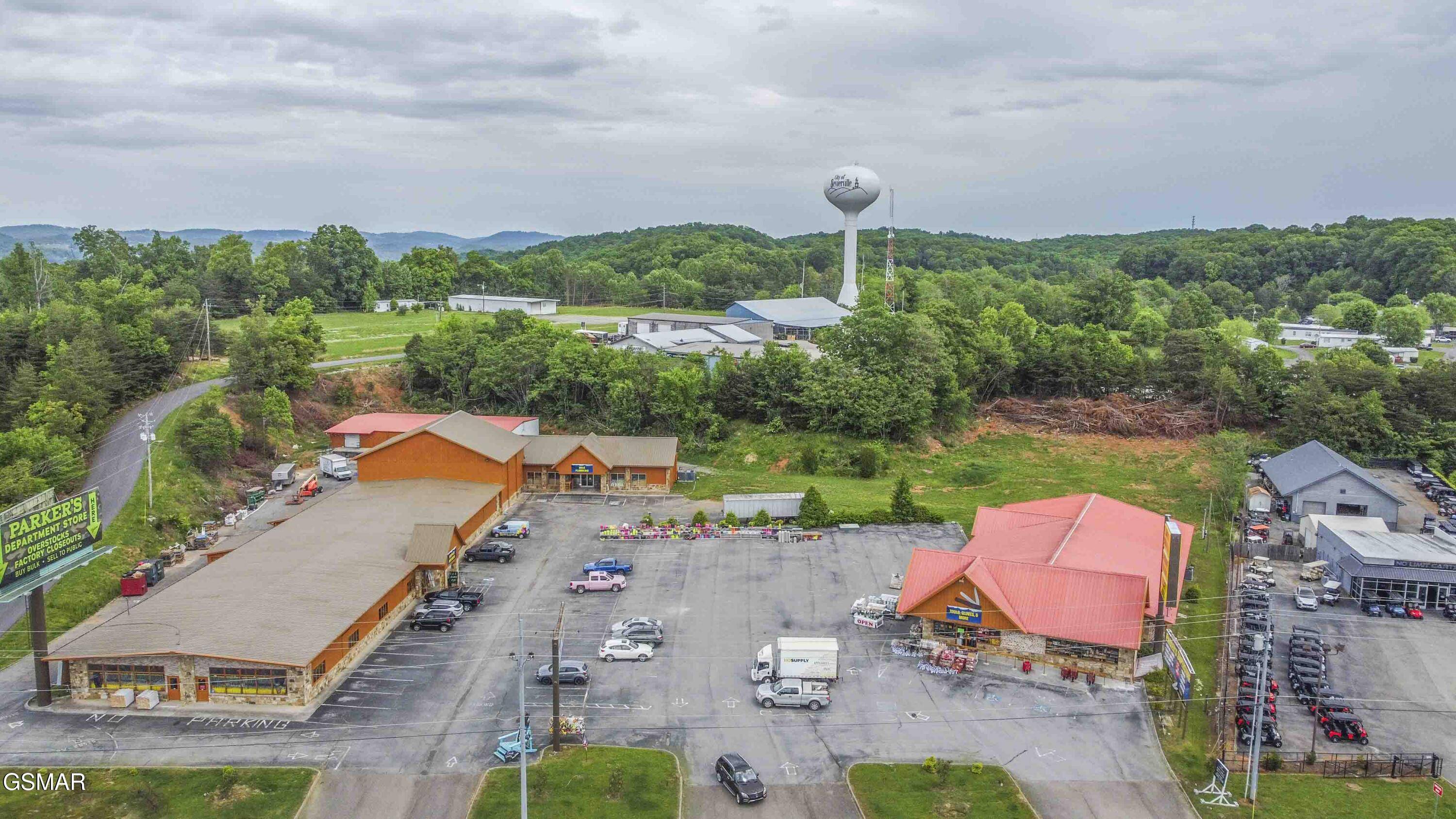 Kodak, TN 37764,3034-3044 Winnfield Dunn Parkway