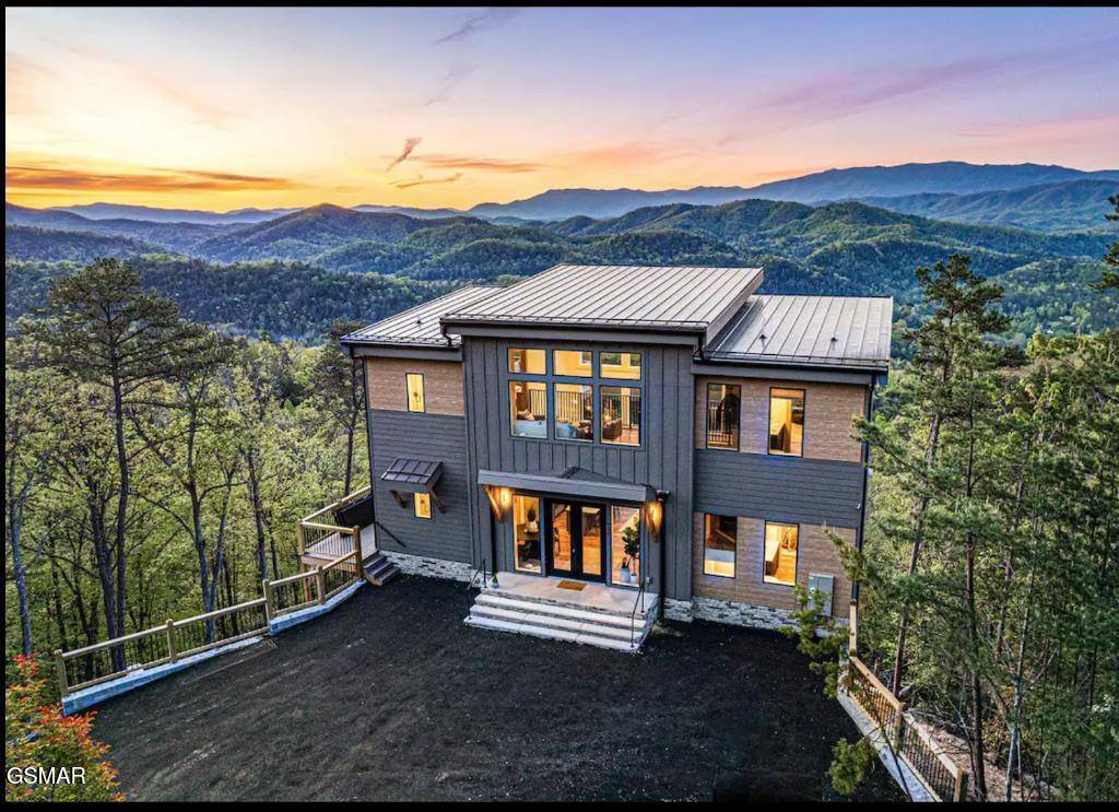 Sevierville, TN 37876,937 Autumn Ridge WAY