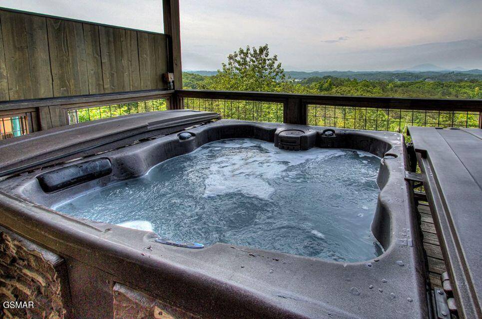 Sevierville, TN 37876,930 Buck Way WAY