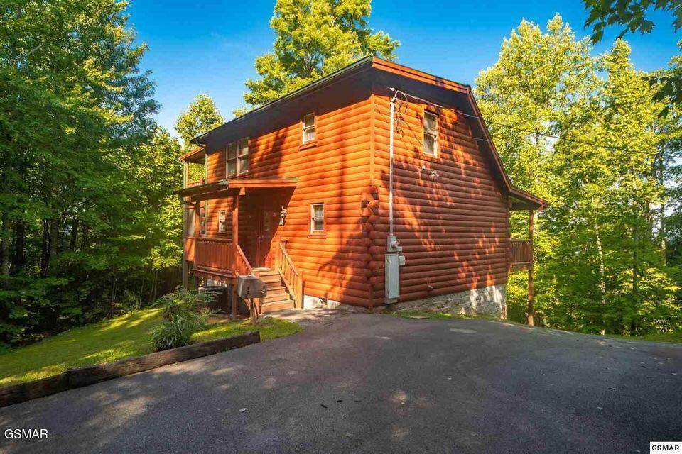 Sevierville, TN 37876,1904 Rhododendron Ln