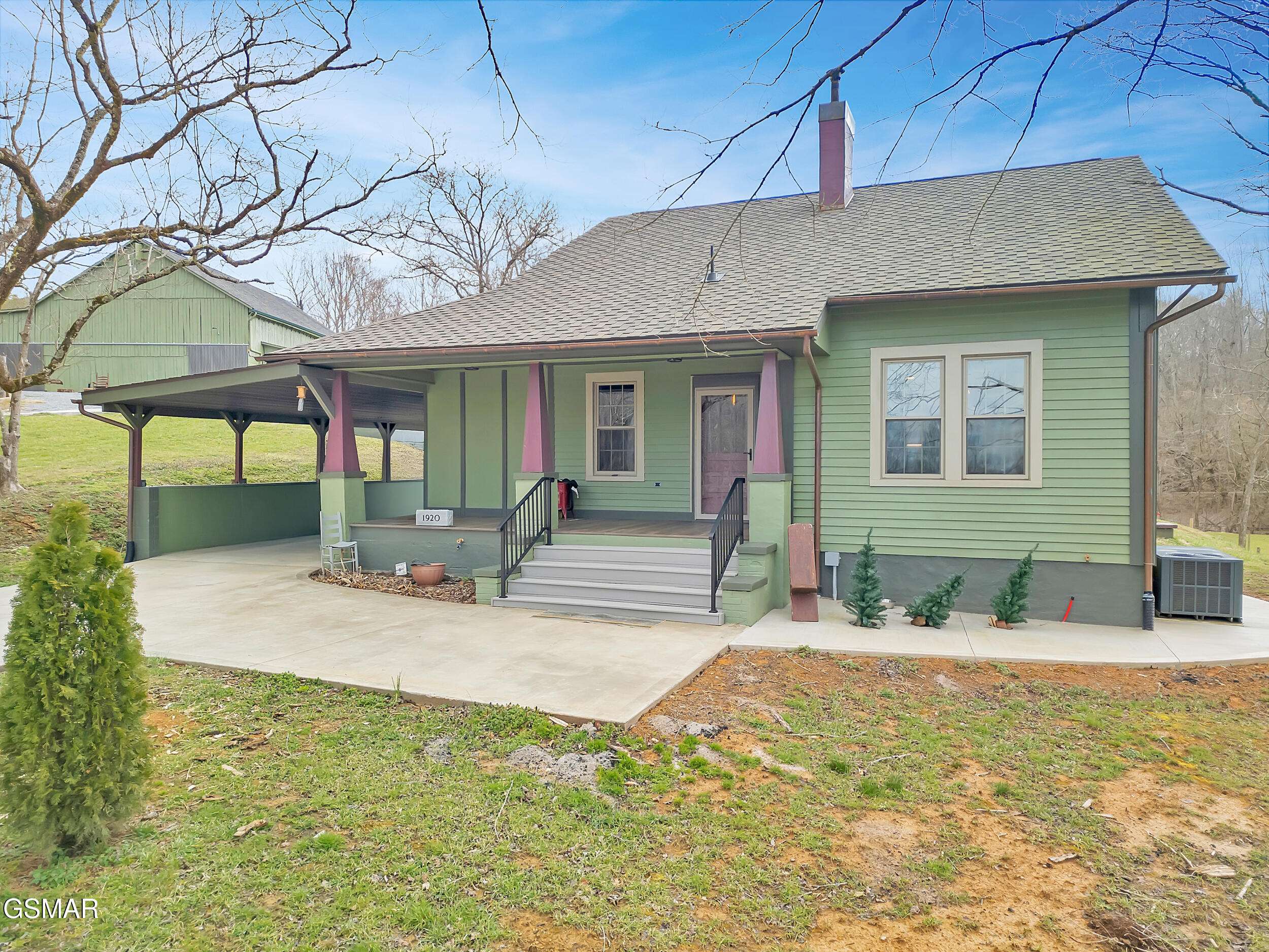 Seymour, TN 37865,1266 S Knob Creek RD