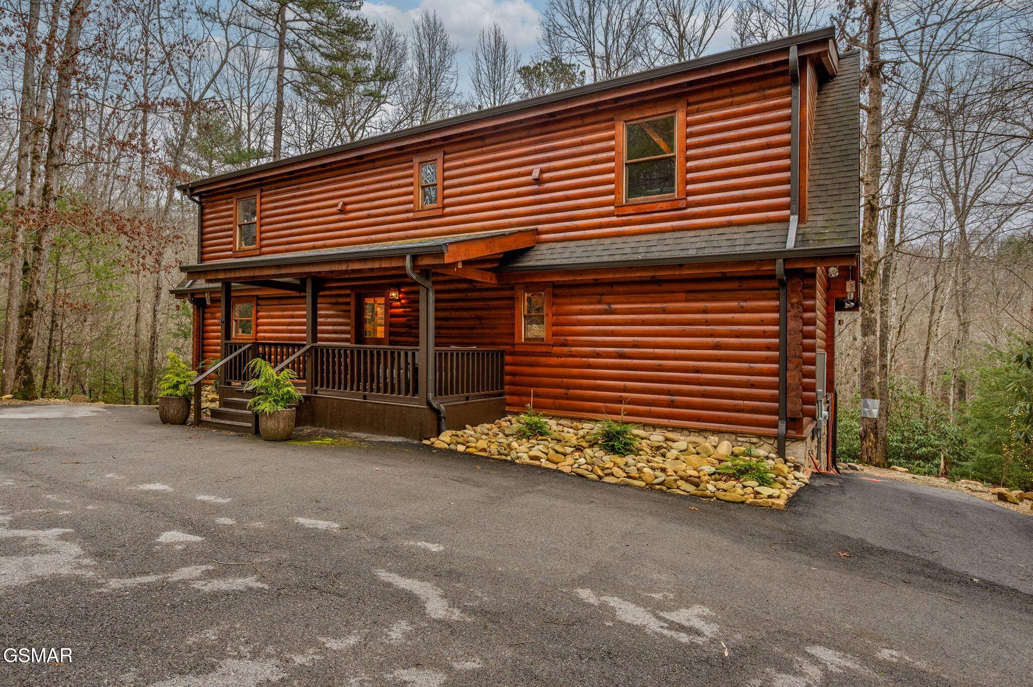 Walland, TN 37886,1903 Waters End RD