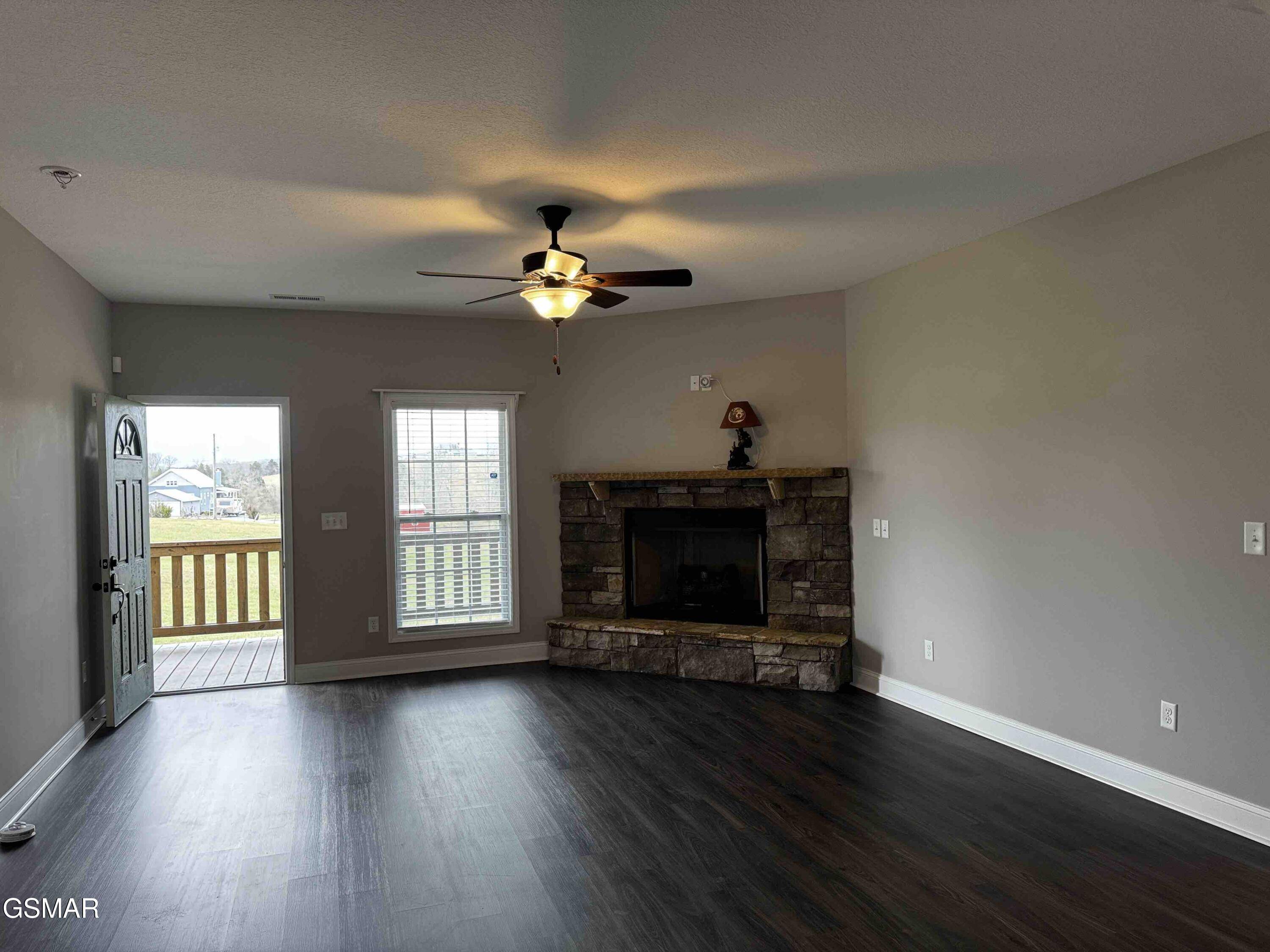 Sevierville, TN 37876,275 Red Bud LN LN
