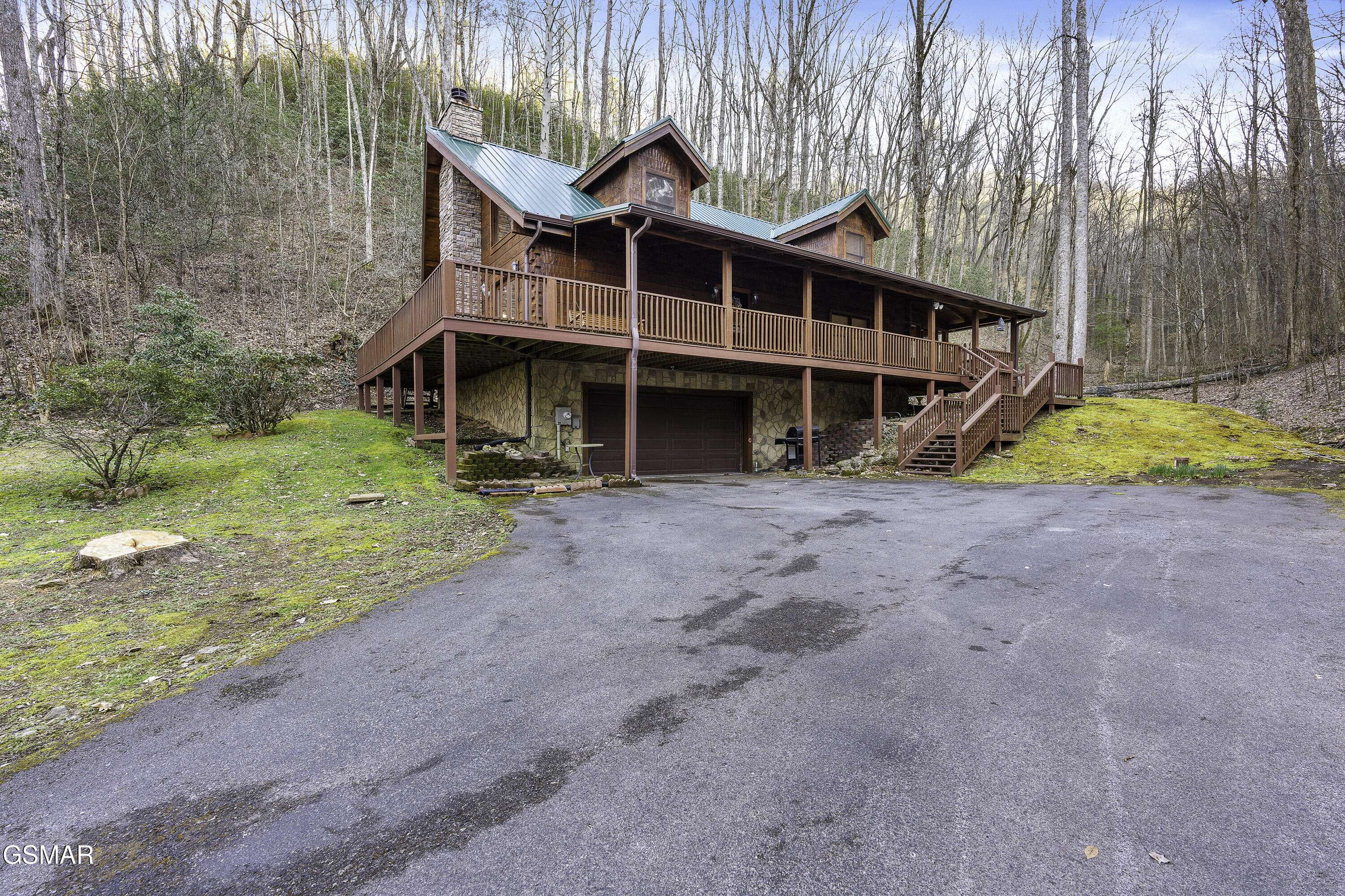 Sevierville, TN 37862,3631 Ginseng WAY