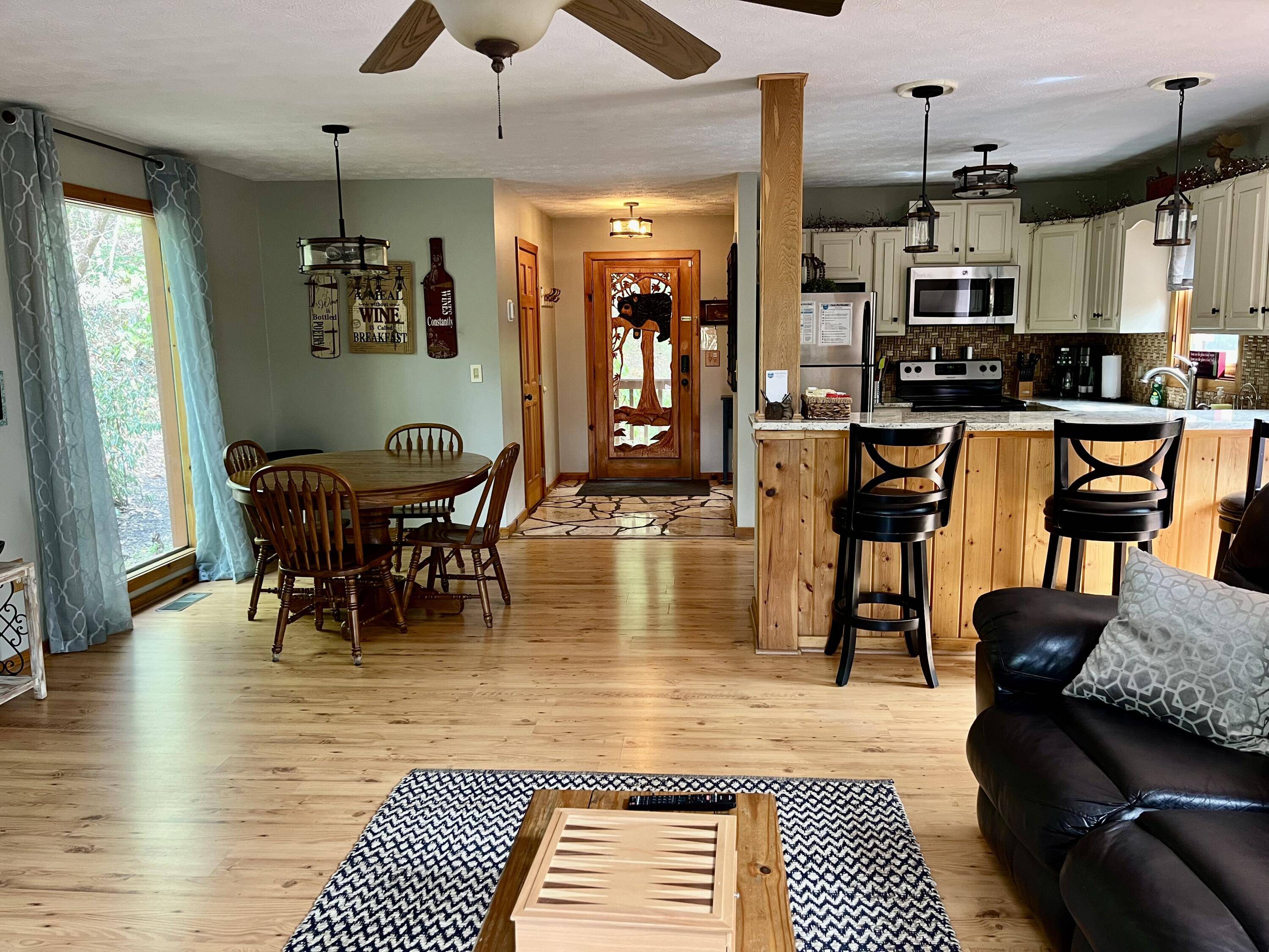 Sevierville, TN 37862,2904 Barnes DR