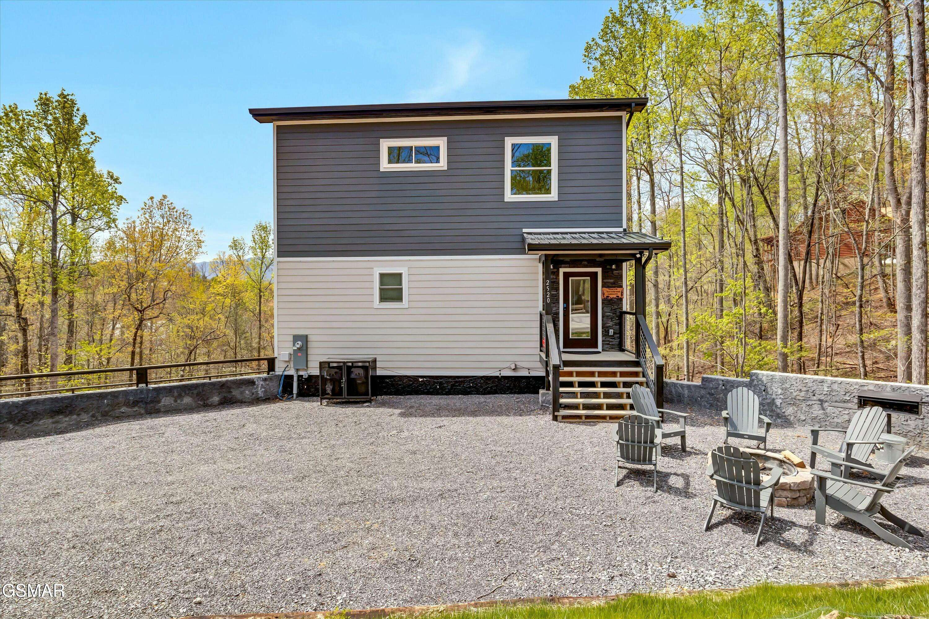Sevierville, TN 37876,2520 Treehouse LN