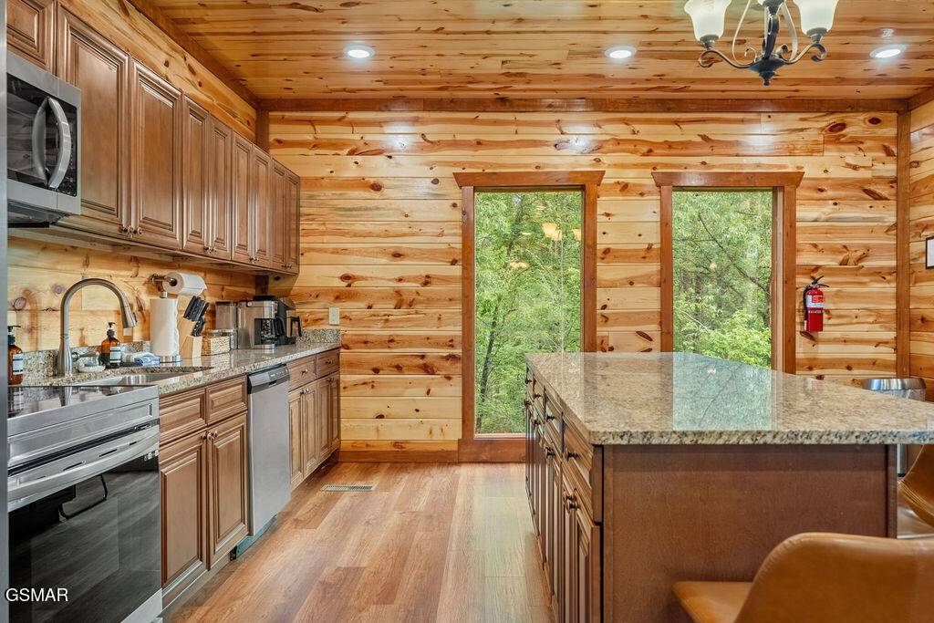 Sevierville, TN 37876,2864 Owens Ridge WAY
