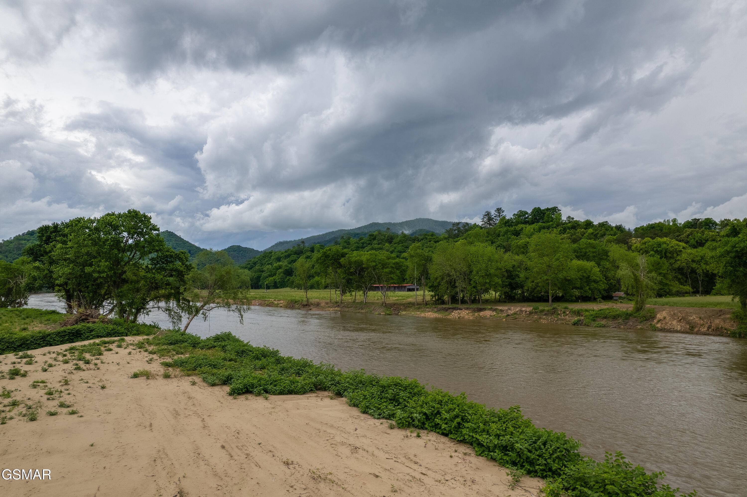 Del Rio, TN 37727,161 Tennessee 107