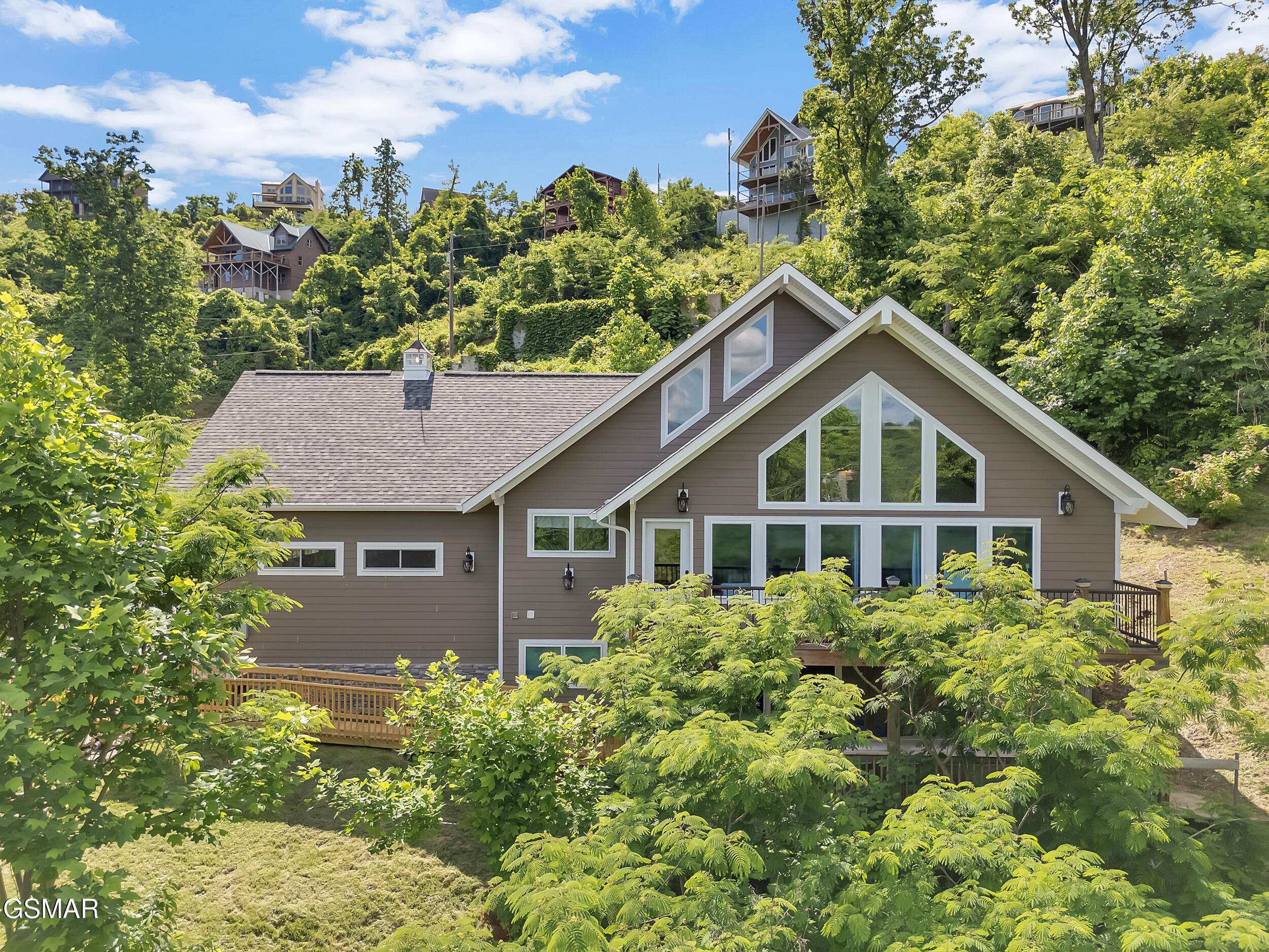 Gatlinburg, TN 37738,730 Deerfoot DR