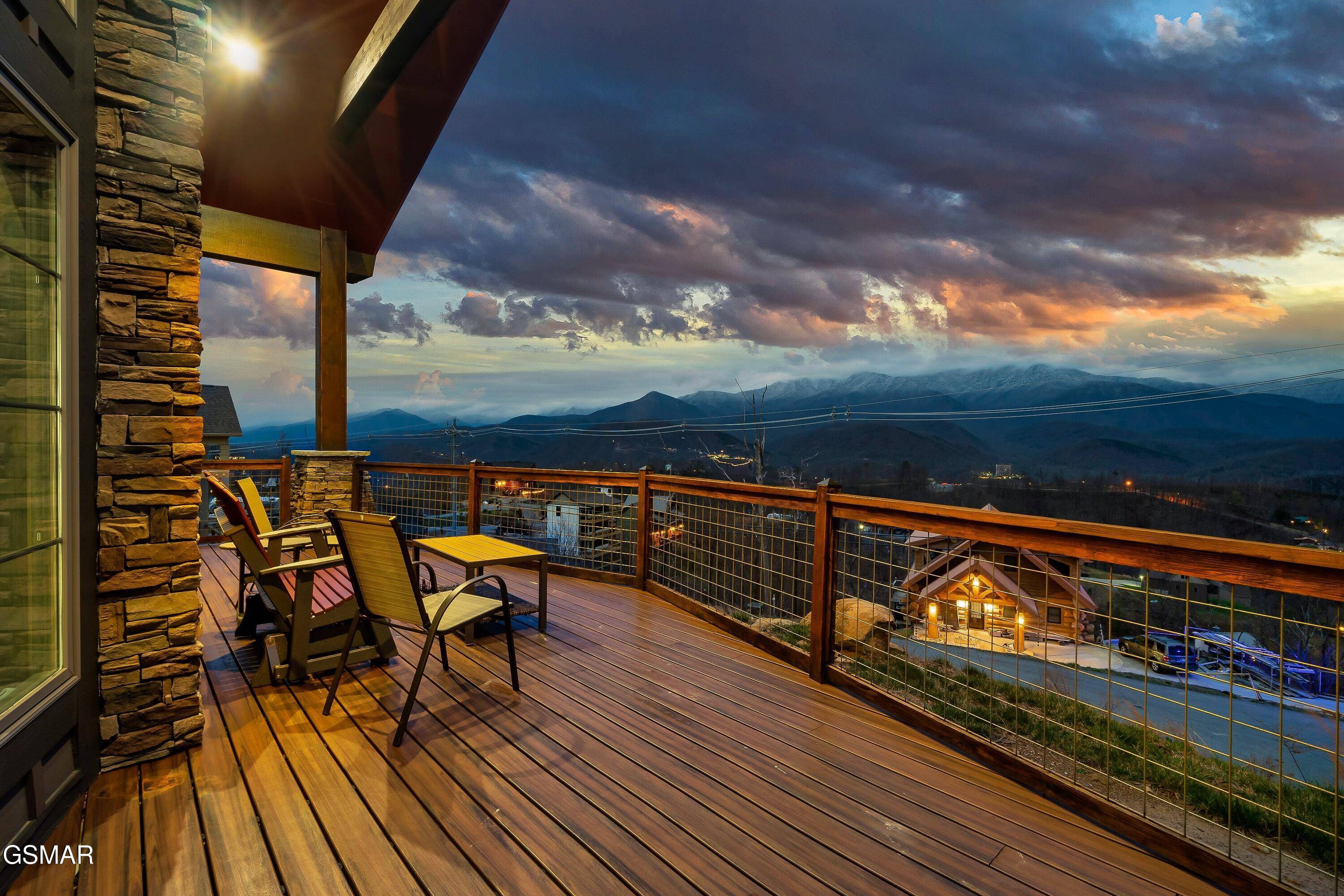 Gatlinburg, TN 37738,710 Wiley Oakley DR