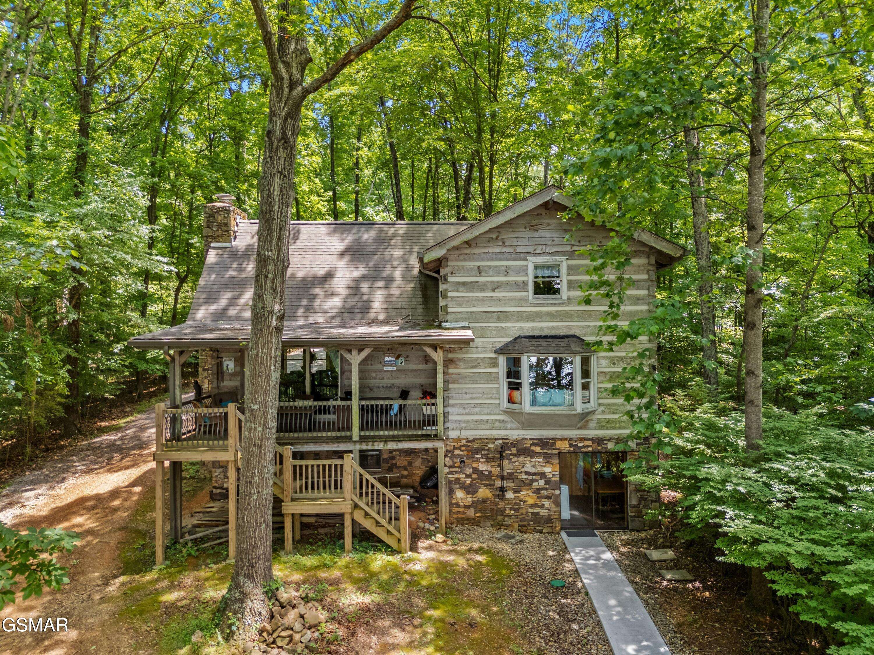 Jefferson City, TN 37760,487 Heather Brook DR