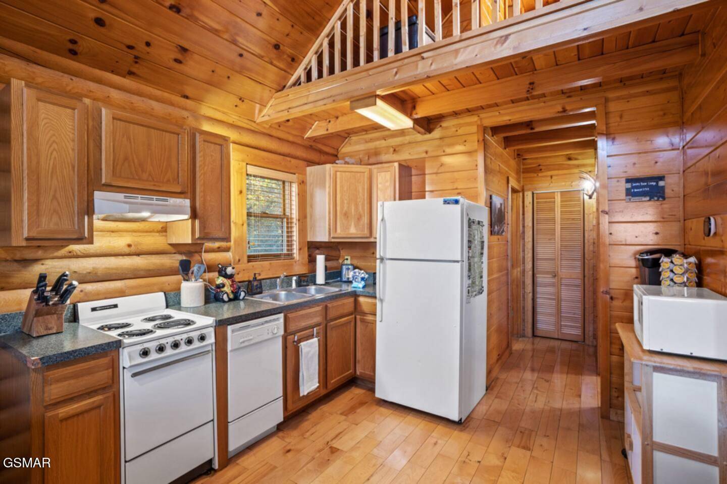 Pigeon Forge, TN 37863,232 Moose Ridge WAY