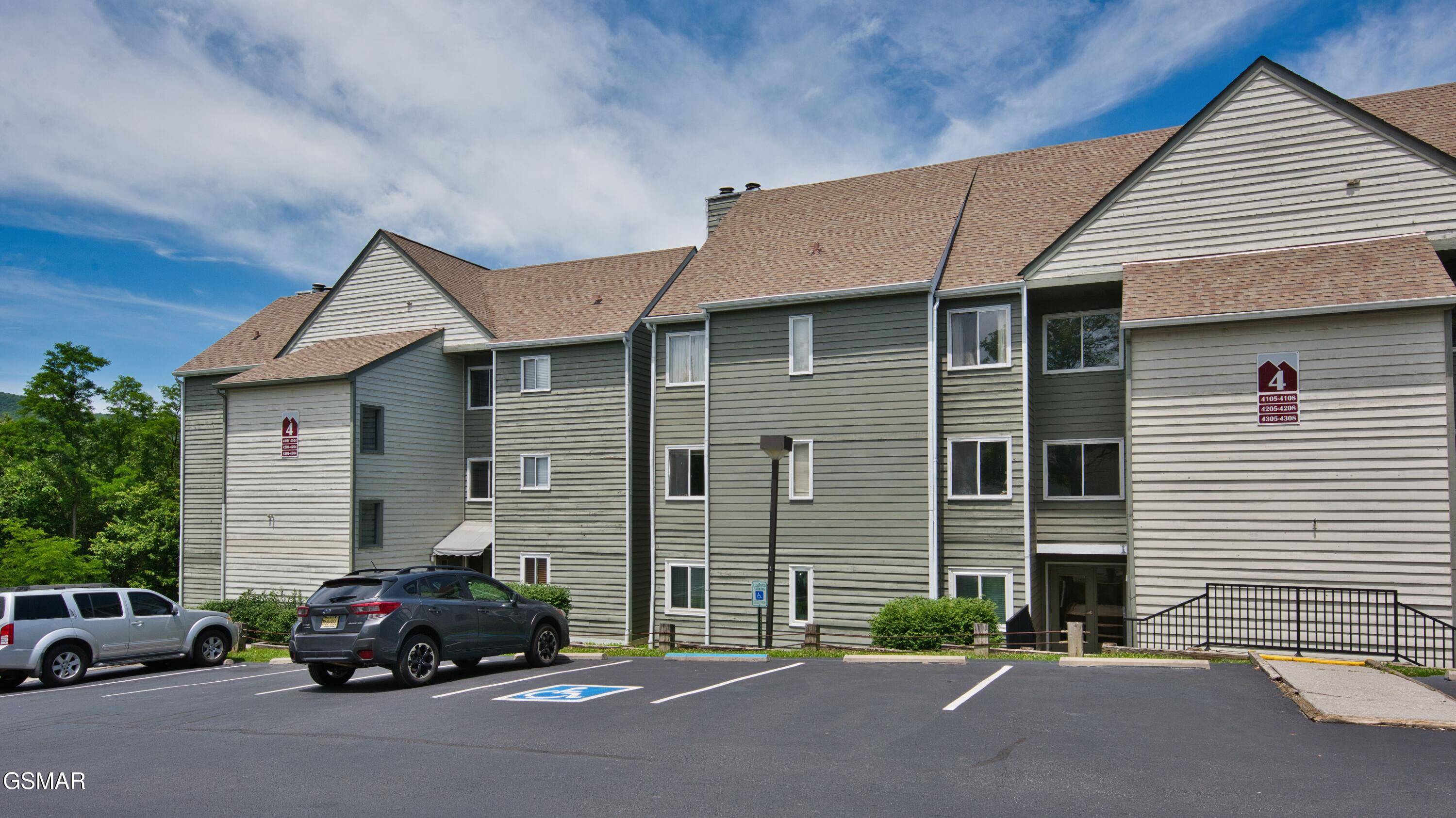Gatlinburg, TN 37738,1260 Ski View DR APT 4202