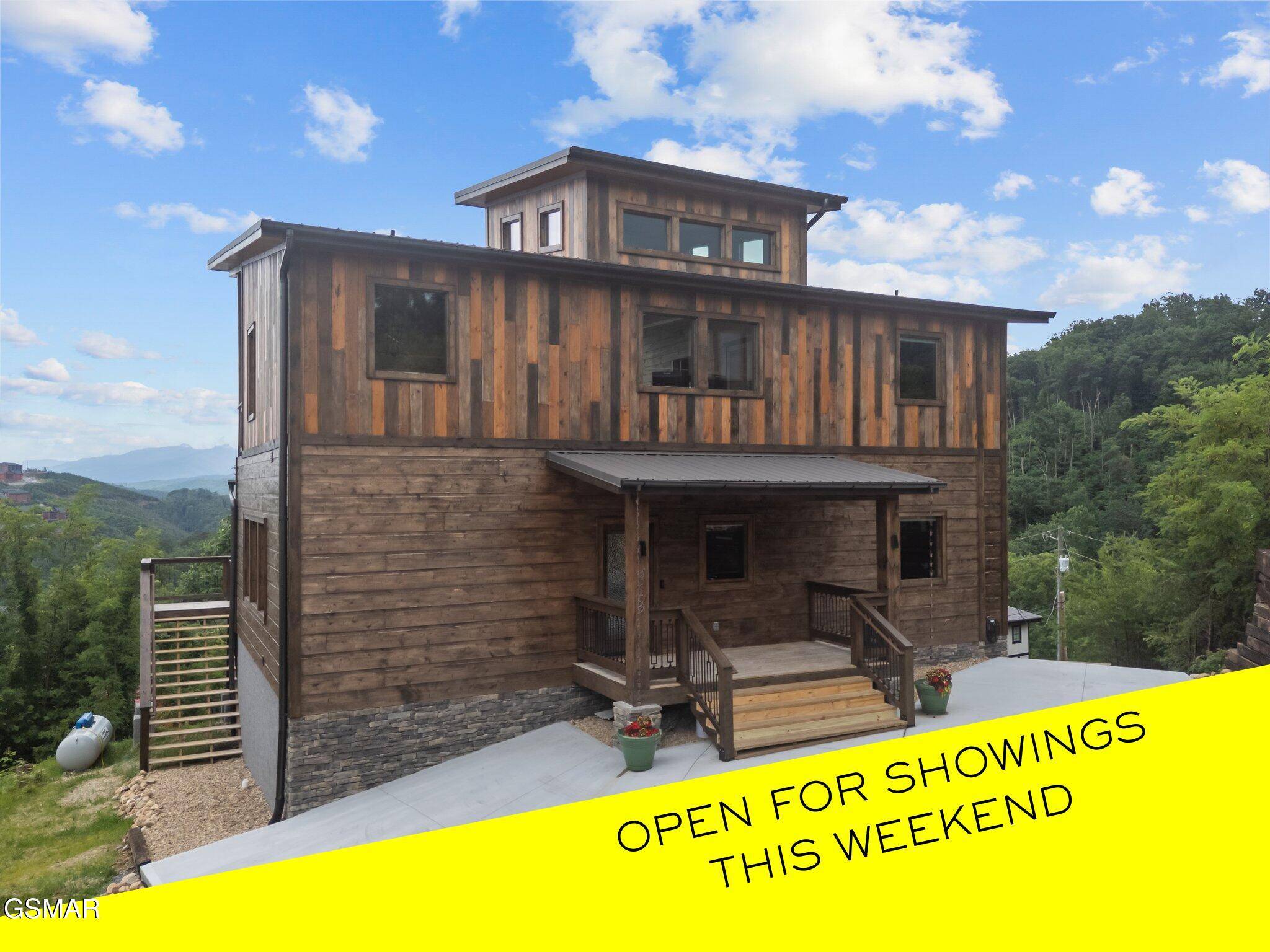 Gatlinburg, TN 37738,413 Red Hawk WAY