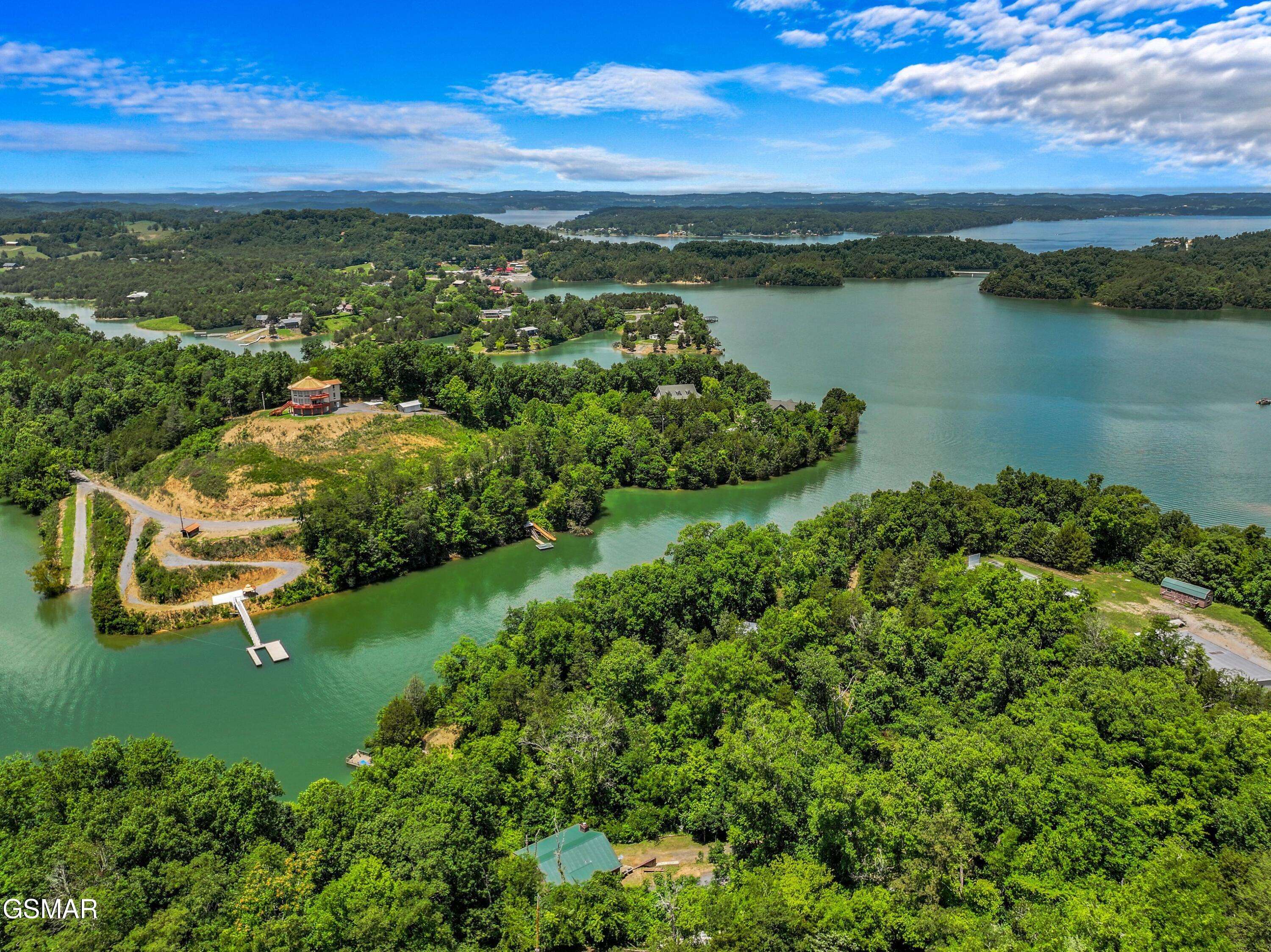 Dandridge, TN 37725,2759 Wildwood RD