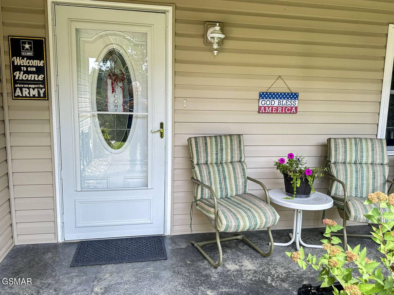 Dandridge, TN 37725,1733 Oakdale DR