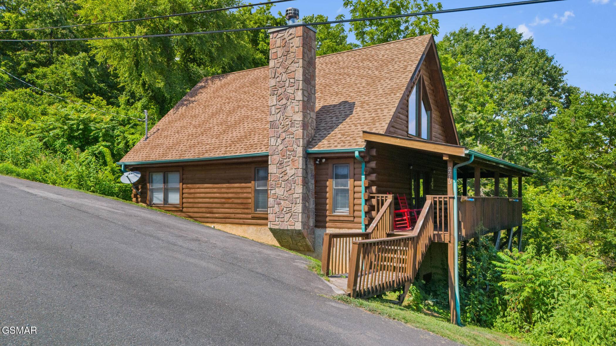 Sevierville, TN 37876,2213 Eagle Feather DR