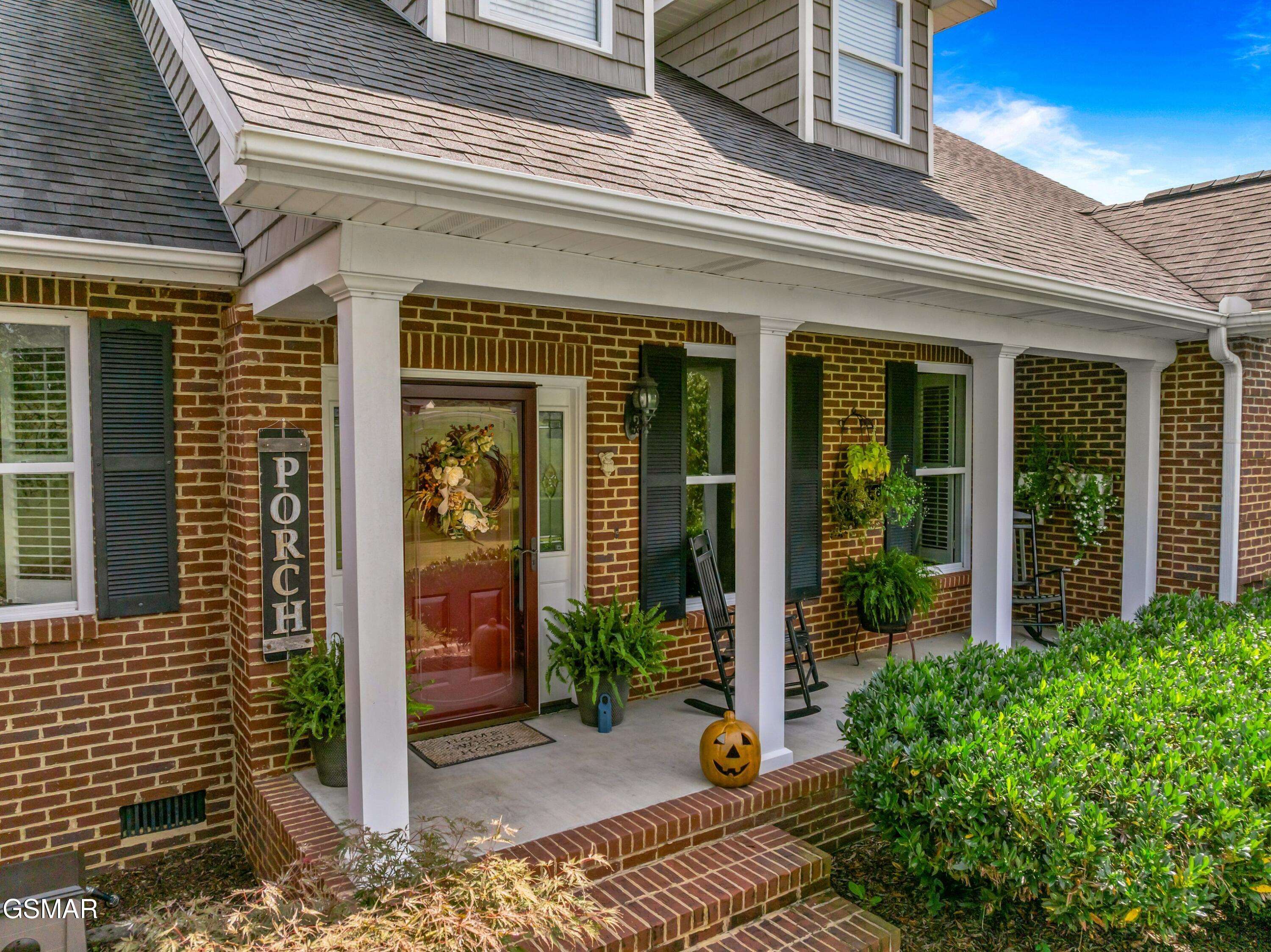 Jefferson City, TN 37760,942 Palace RD