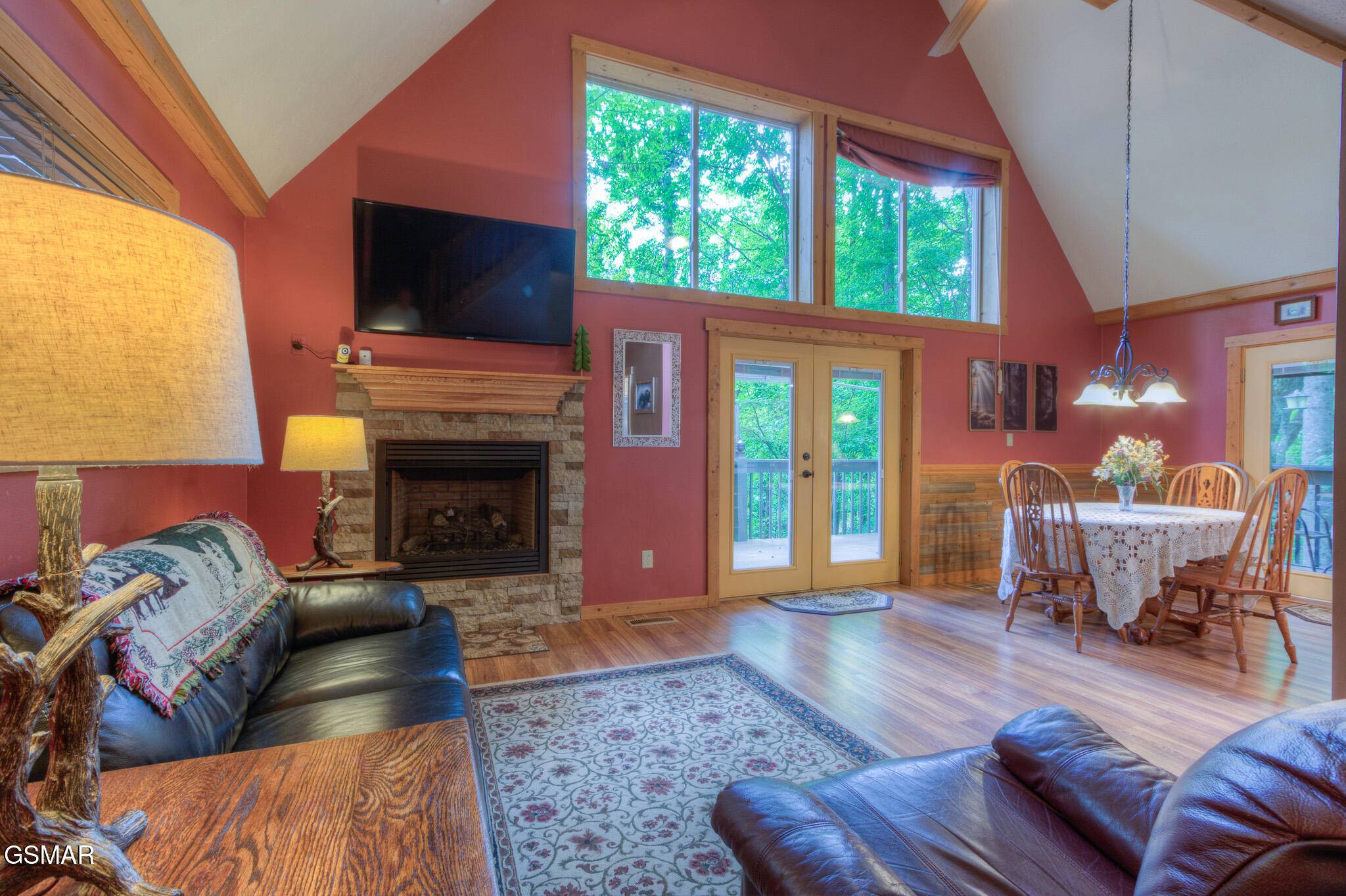 Gatlinburg, TN 37738,1051 Wiley Oakley DR