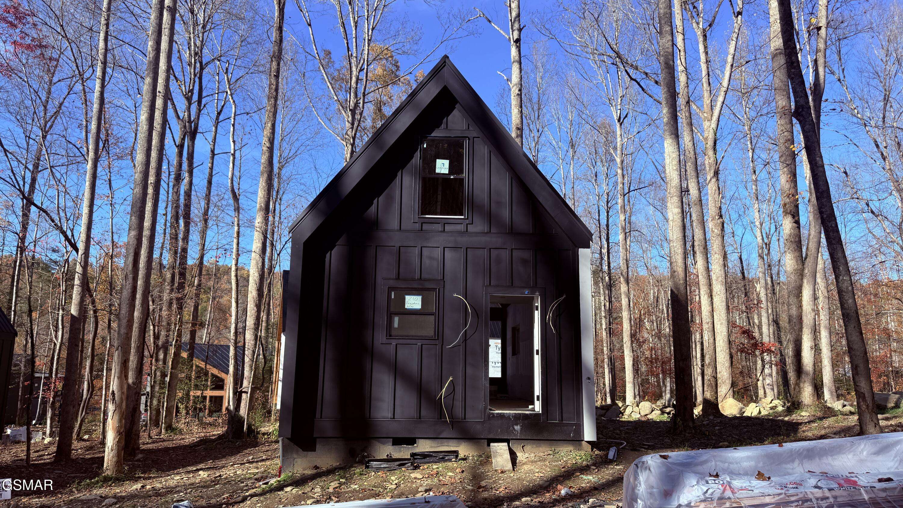 Gatlinburg, TN 37738,210 Braydens WAY