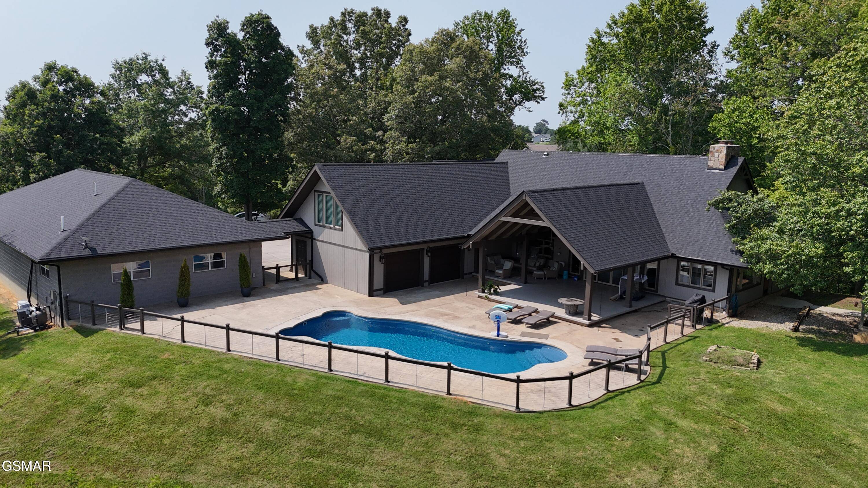 Sevierville, TN 37862,1121 Cummings Chapel RD