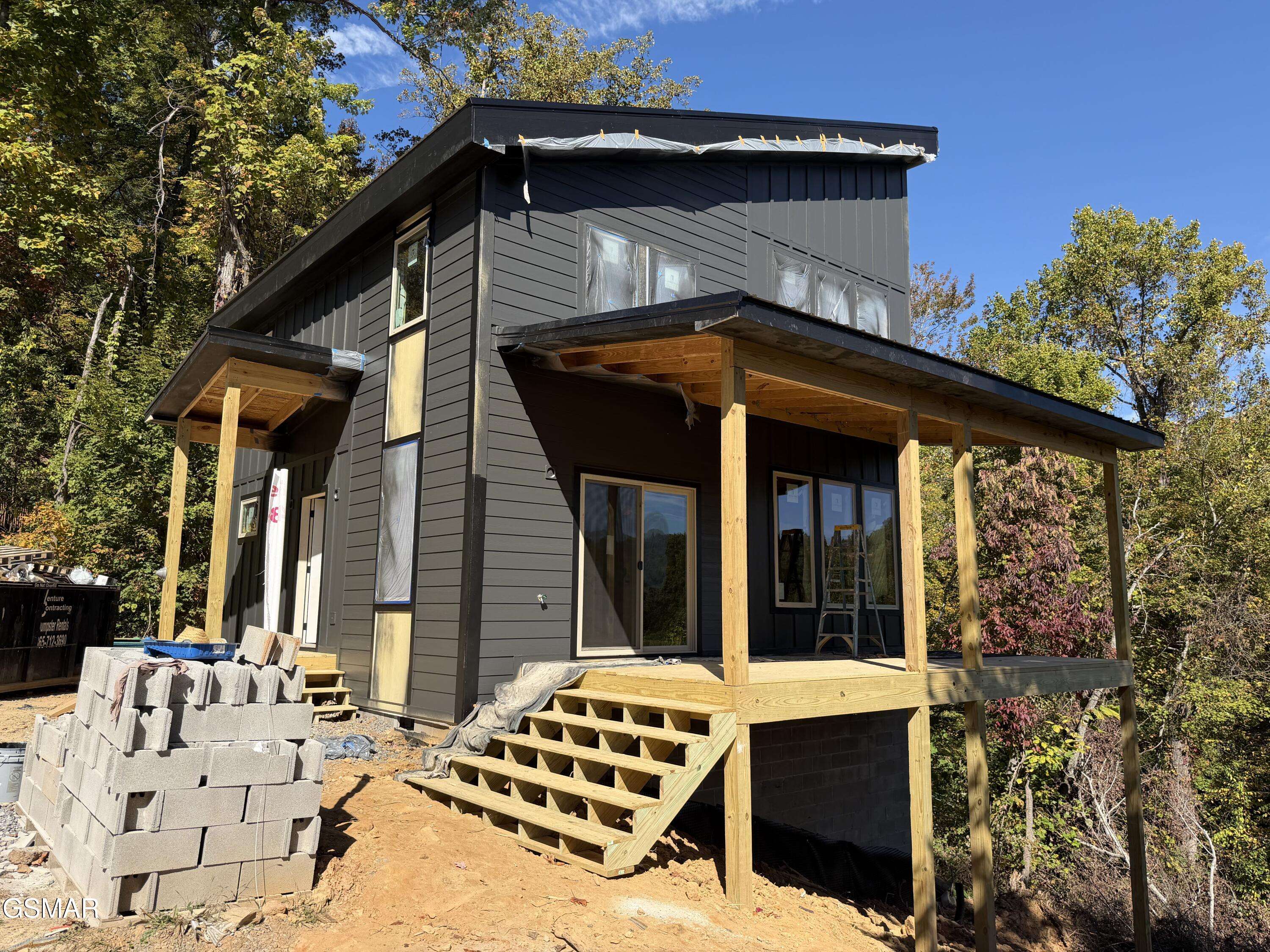 Gatlinburg, TN 37738,916 Smoky Ct