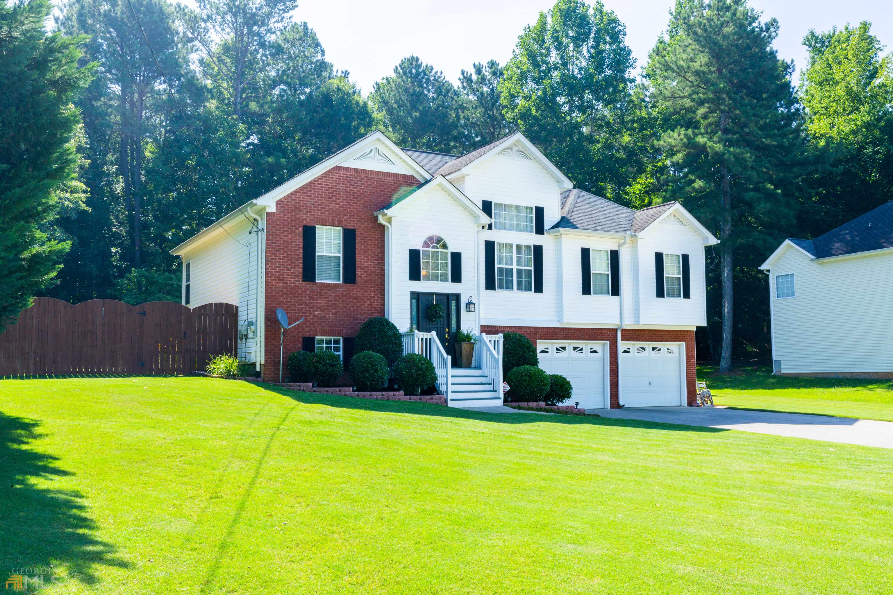 Villa Rica, GA 30180,220 Cedars Glen