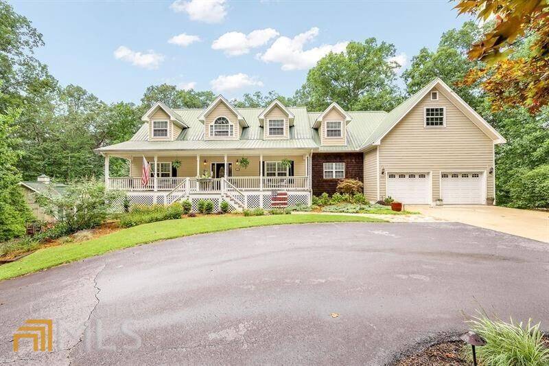 Dahlonega, GA 30533,154 Hickory LN