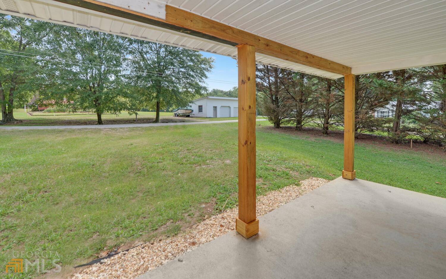Hartwell, GA 30643,202 Forest CIR