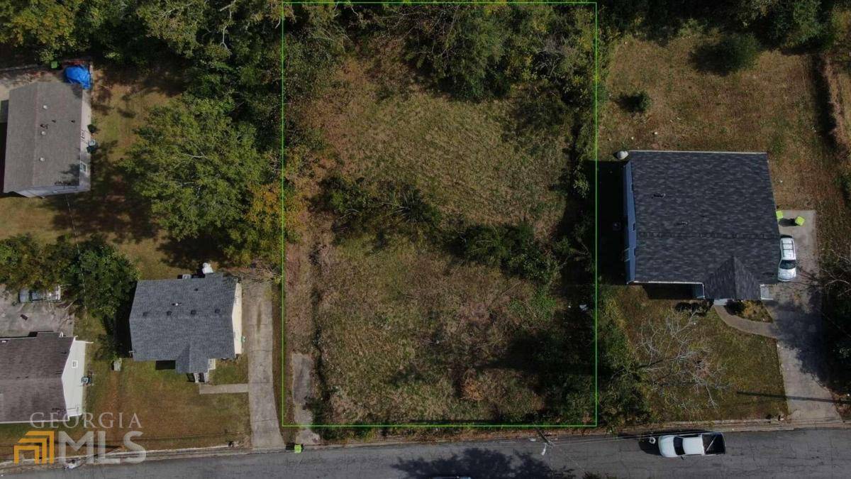 Newnan, GA 30263,10 Hill ST