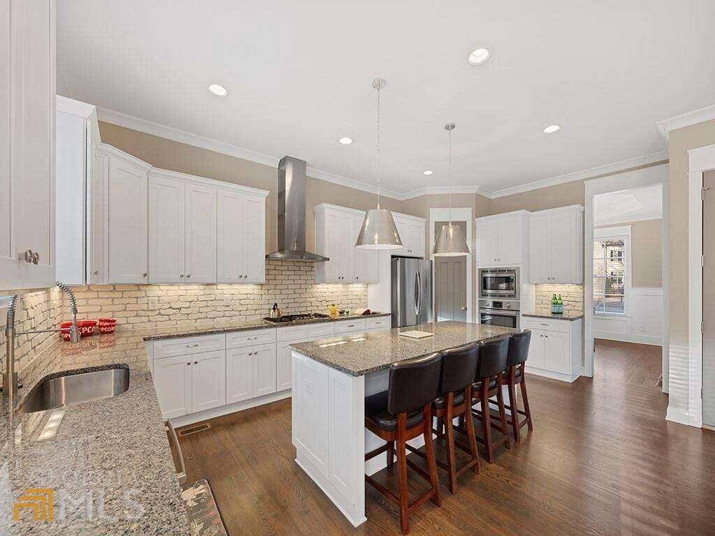 Atlanta, GA 30341,3995 Commodore DR