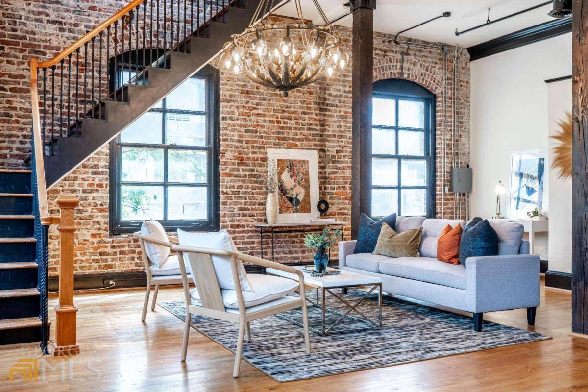 Atlanta, GA 30303,215 Mitchell ST SW #10